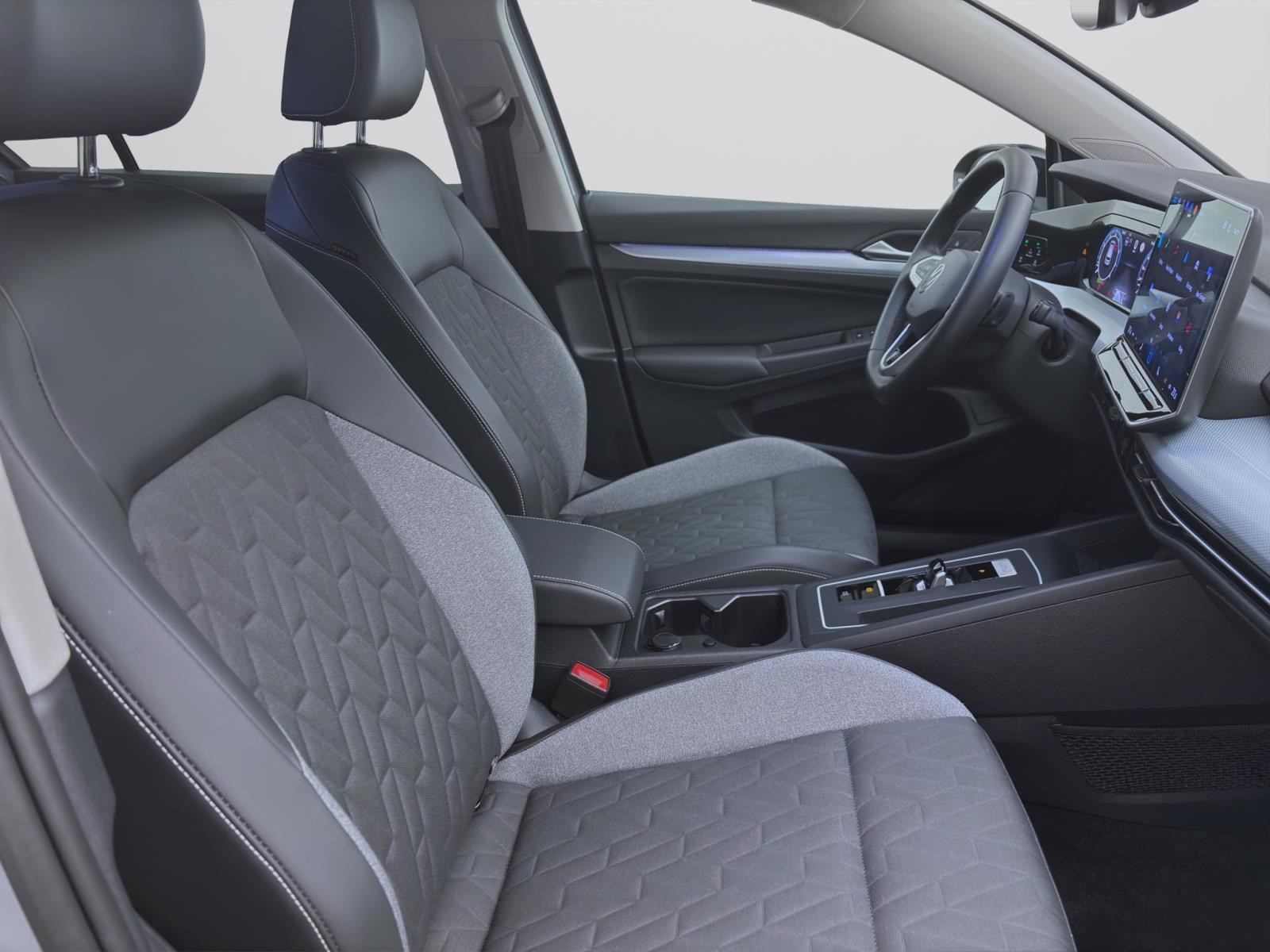 Bild 15: Volkswagen Golf 1.5 eTSI DSG GOAL KAMERA KLIMA PDC SHZG