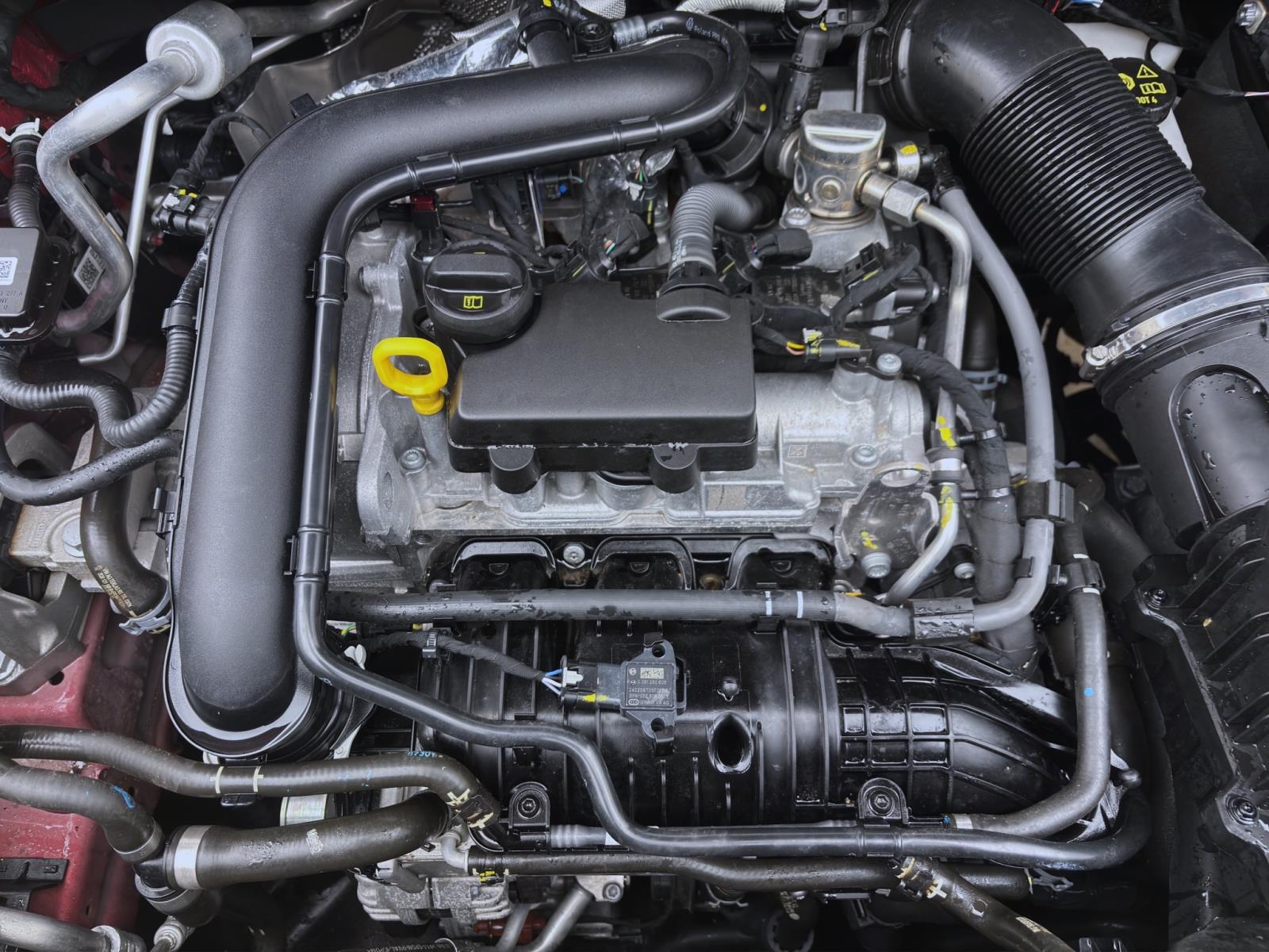 Bild 16: Volkswagen T-Cross 1.0 TSI LIFE AHK PDC SITZHZG LED