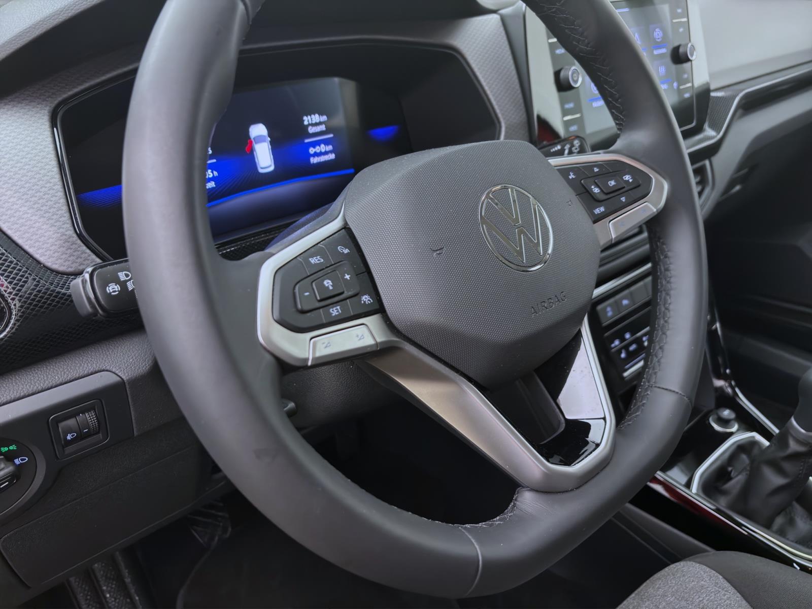 Bild 16: Volkswagen T-Cross 1.0 TSI LIFE NAVI PED SITZHZG LED