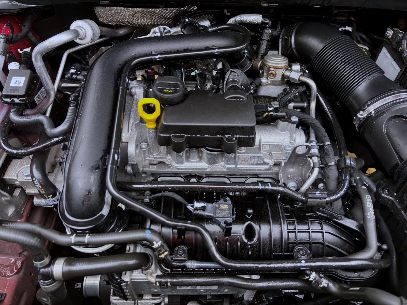 Bild 17: Volkswagen T-Cross 1.0 TSI LIFE NAVI PED SITZHZG LED