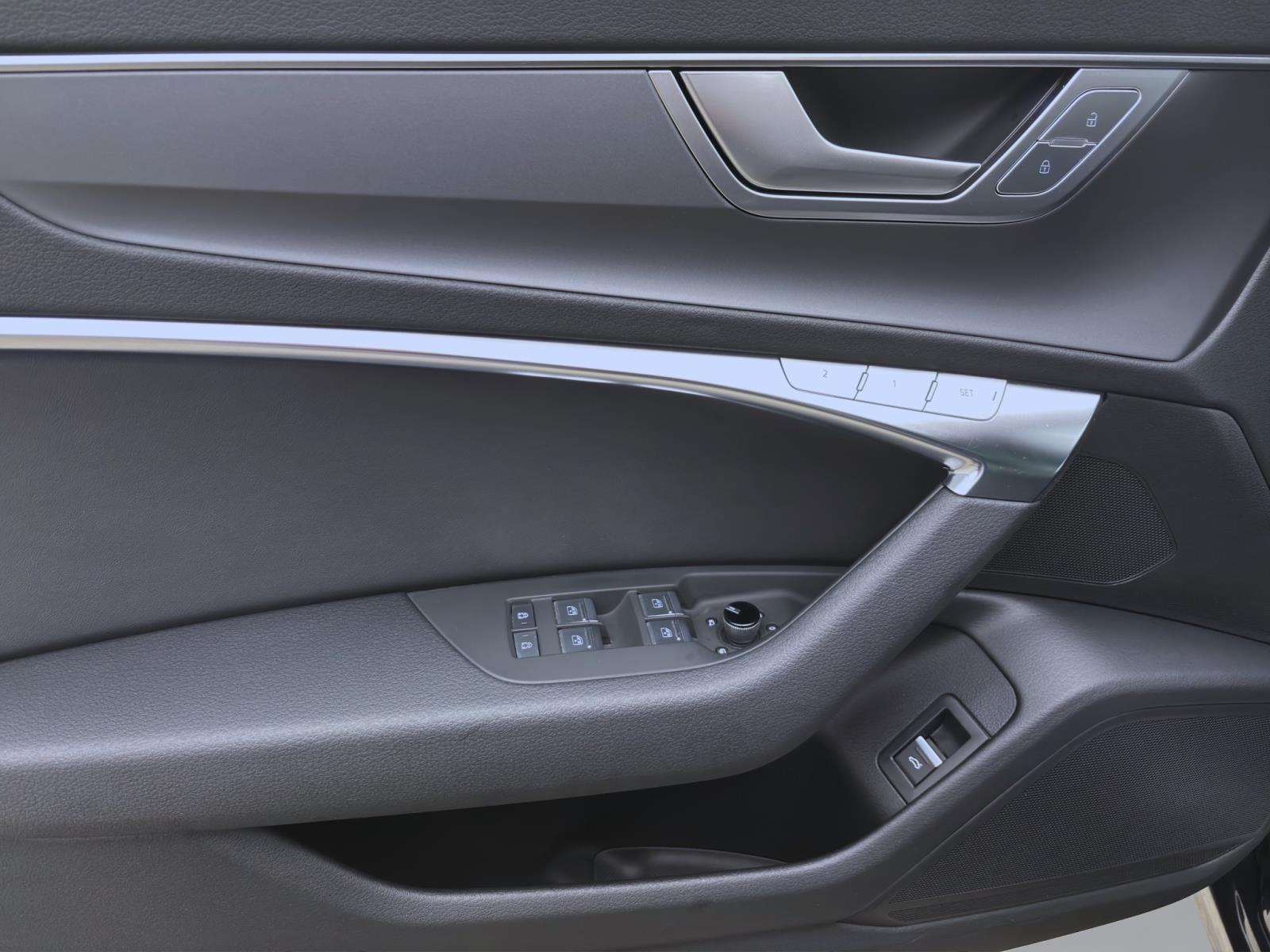 Bild 9: Audi A6 Avant 50 TDI Q S LINE MATRIX NAVI PANO AHK