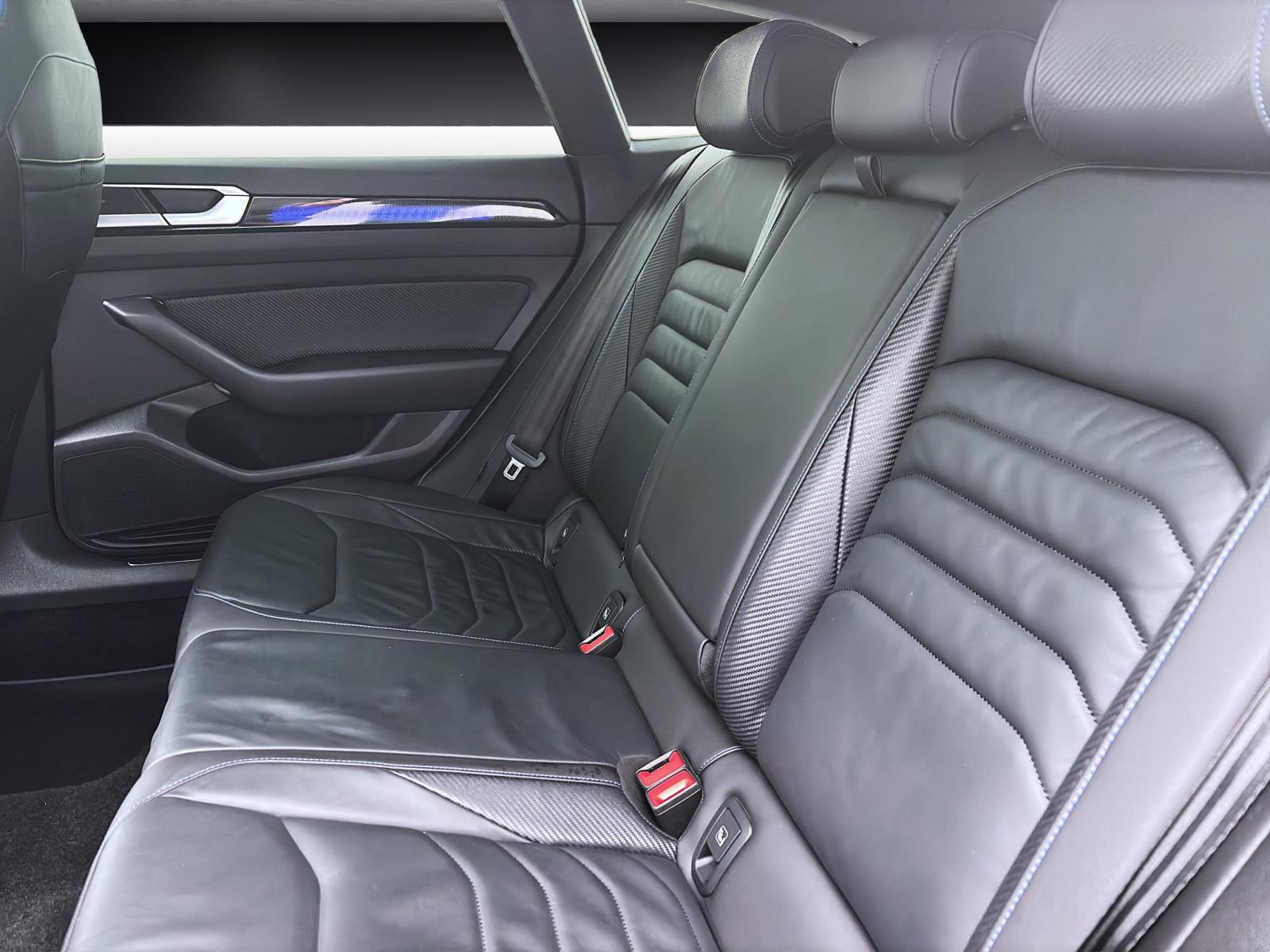 Bild 12: Volkswagen Arteon Shooting Brake 2.0 TSI DSG 4M R PANO IQ.LIGHT AHK