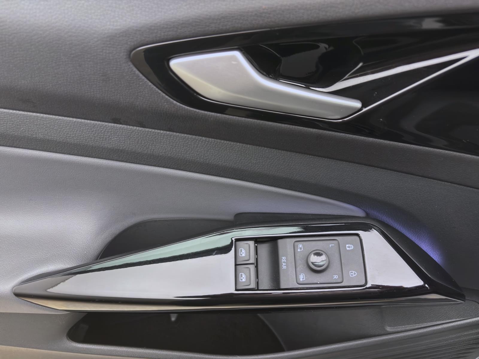 Bild 9: Volkswagen ID.4 PURE PERFORMANCE AHK NAVI PDC LED