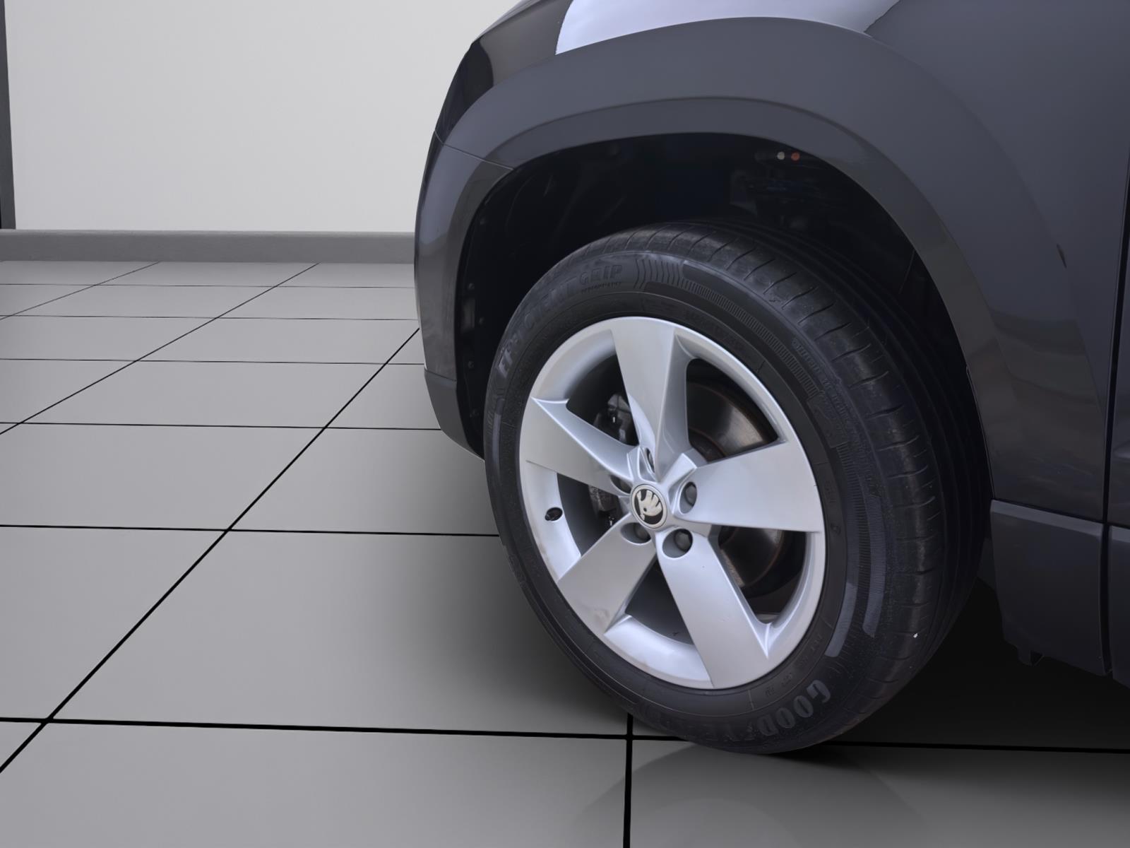 Bild 7: Skoda Karoq 1.0 TSI AMBITION PDC SITZHZG KLIMA LED