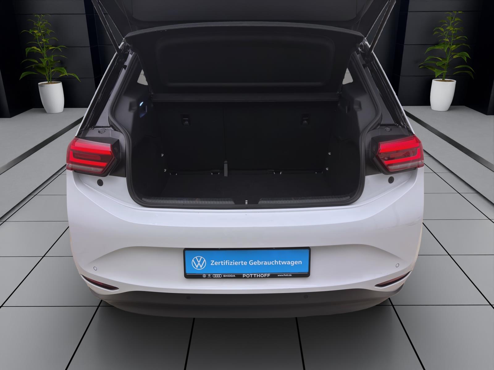 Bild 3: Volkswagen ID.3 PURE PERFORMANCE NAVI PDC LED