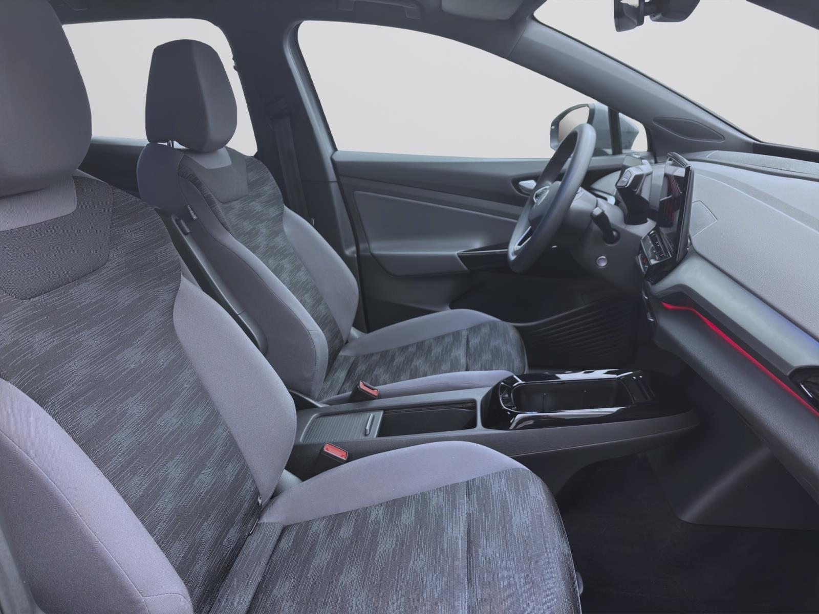 Bild 14: Volkswagen ID.4 PURE NAVI PDC KLIMA LED LM19