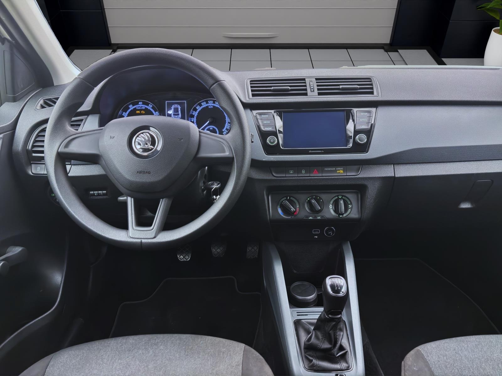 Bild 11: Skoda Fabia 1.0 TSI ACTIVE KLIMA BLUETOOTH