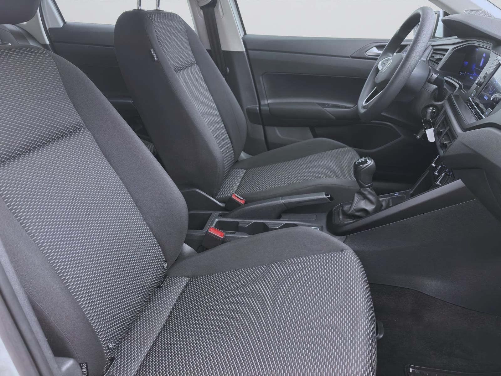 Bild 14: Volkswagen Polo 1.0 MPI PDC KLIMA LED DAB+ D.COCKPIT