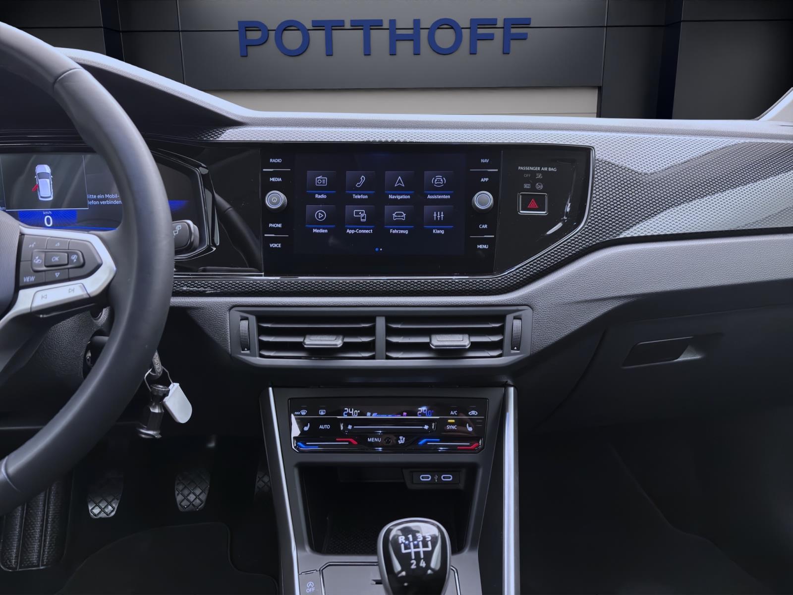 Bild 12: Volkswagen Taigo 1.0 TSI LIFE KLIMA PDC LED SHZG