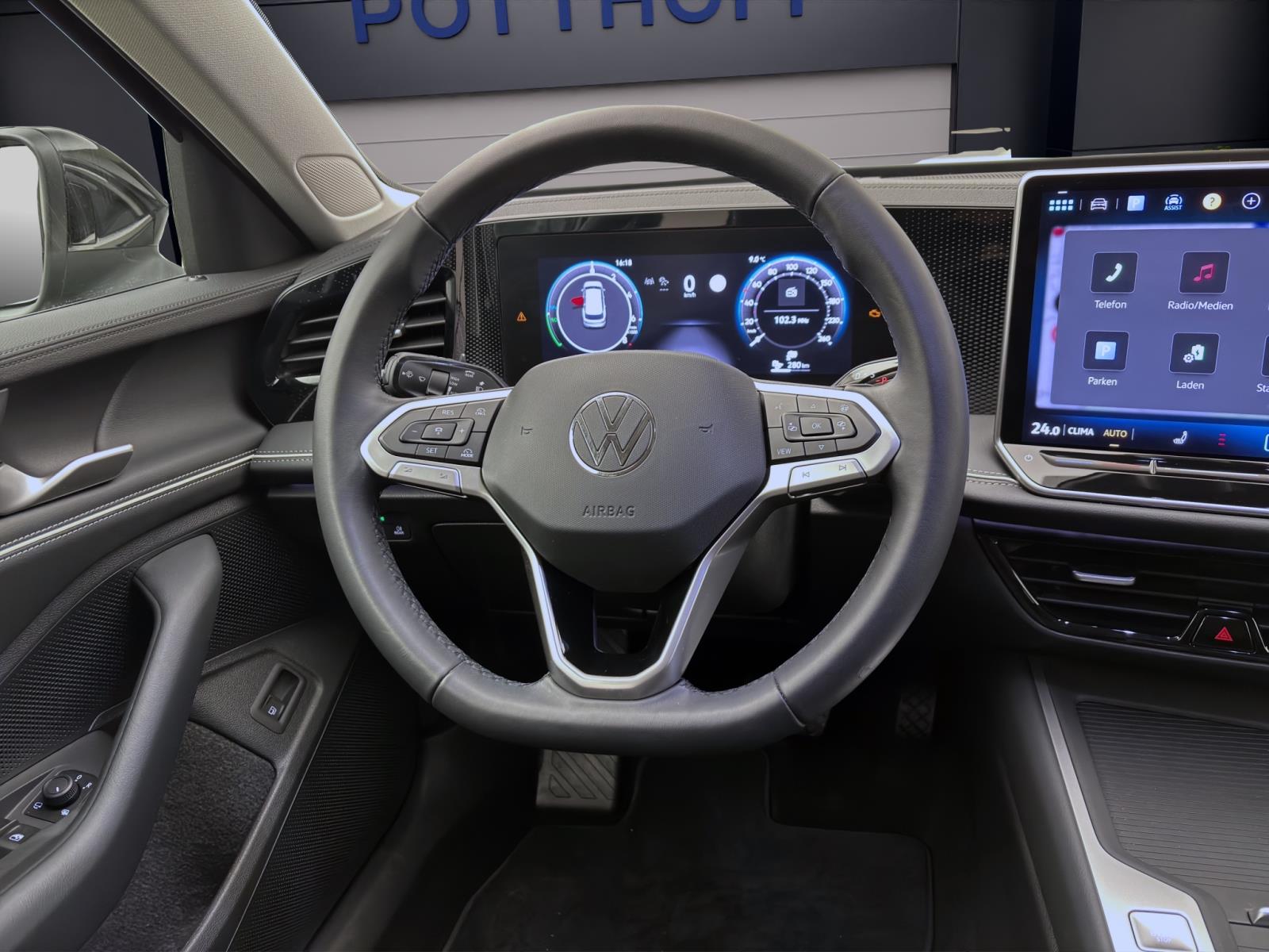 Bild 10: Volkswagen Passat Variant 1.5 TSI eHybrid BUSINESS NAVI AHK KAMERA KLIMA