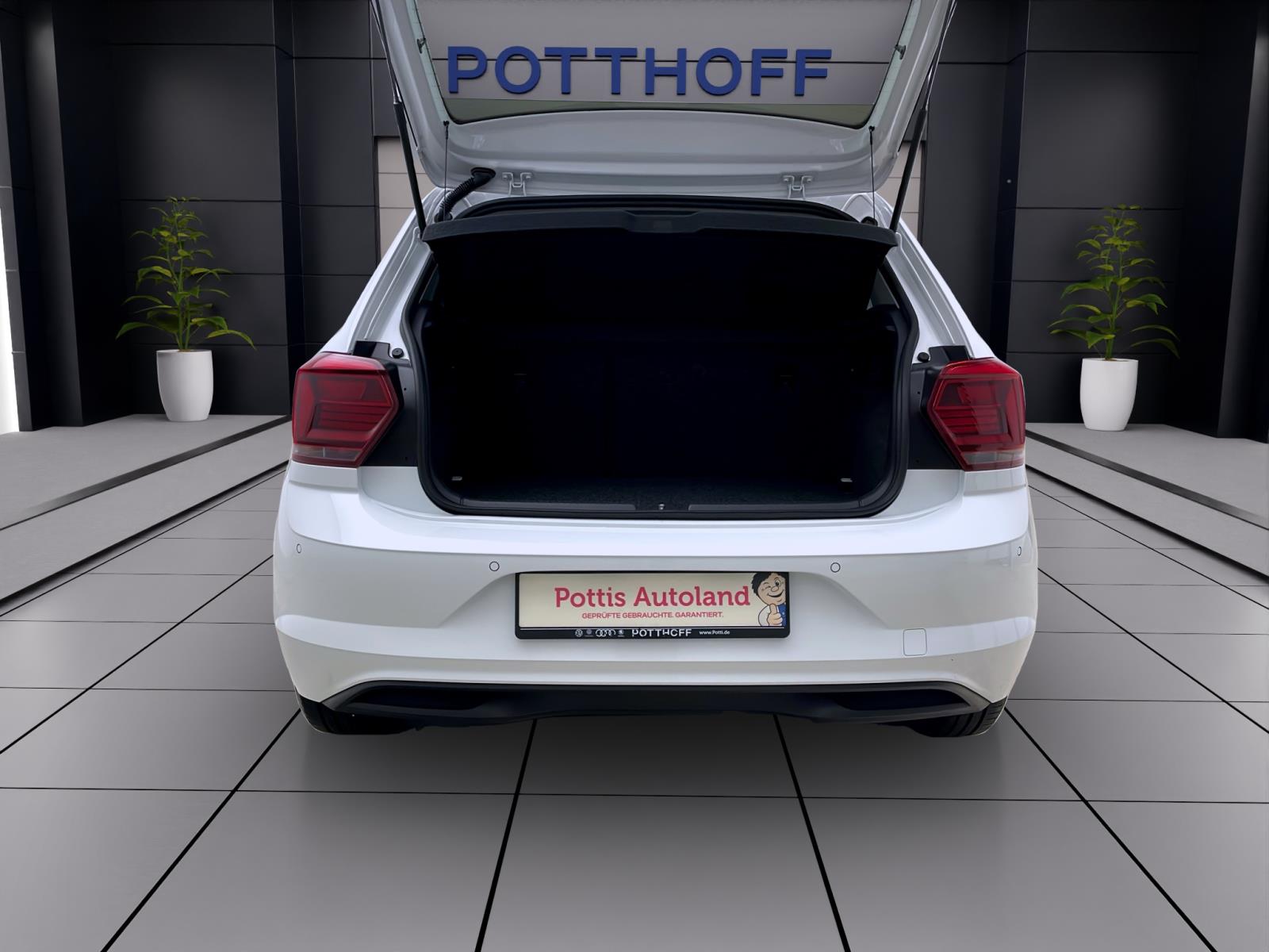 Bild 3: Volkswagen Polo 1.0 TSI ACTIVE PDC SITZHZG KLIMA