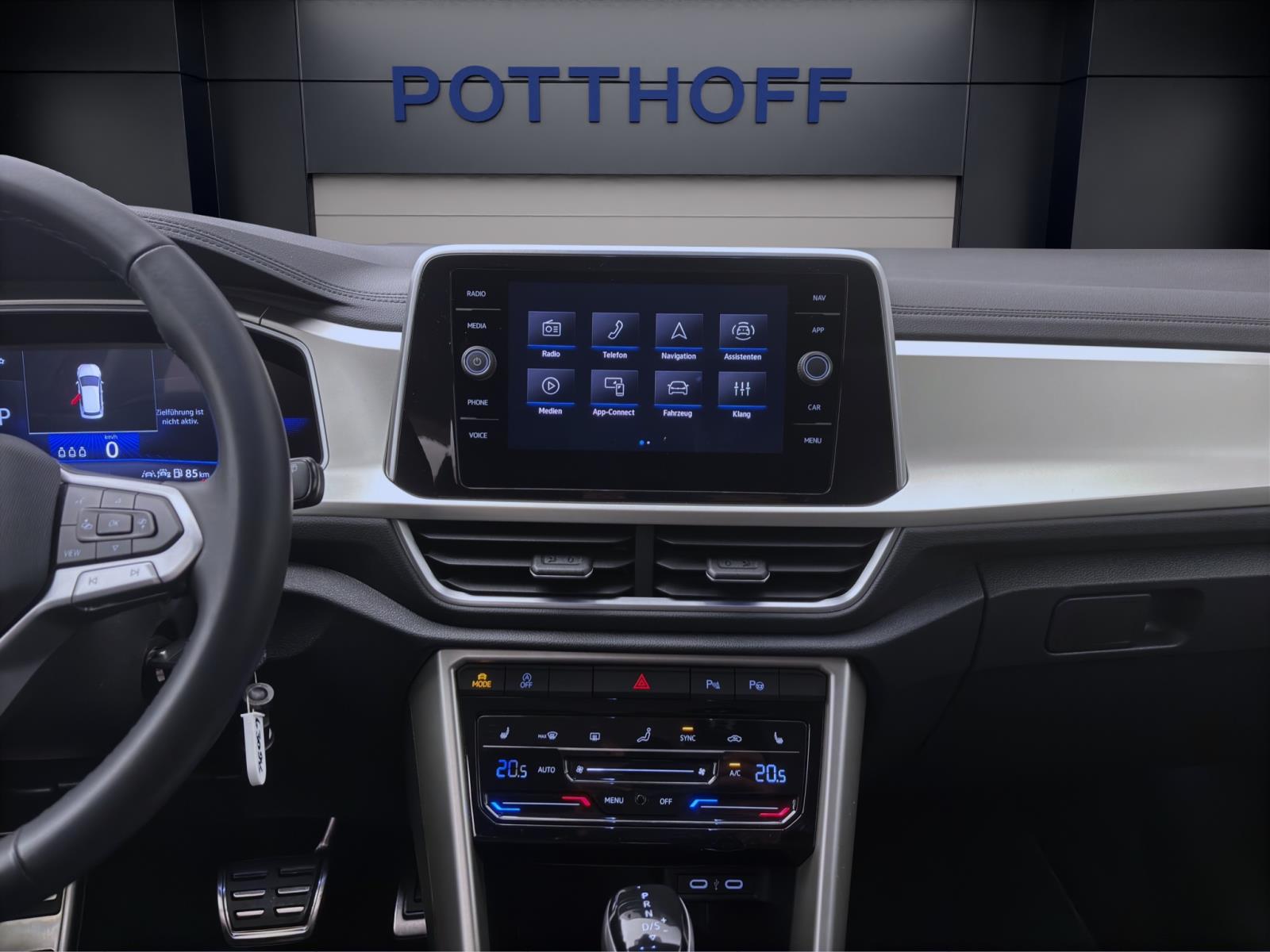 Bild 12: Volkswagen T-Roc 1.5 TSI DSG MOVE NAVI AHK KLIMA KAMERA