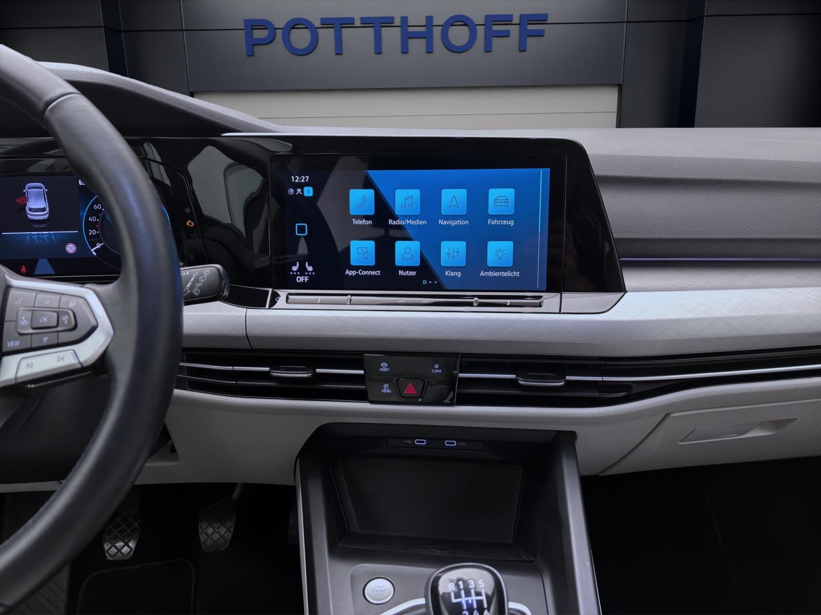 Bild 12: Volkswagen Golf 1.5 TSI LIFE NAVI IQ.LIGHT ACC SITZHZG