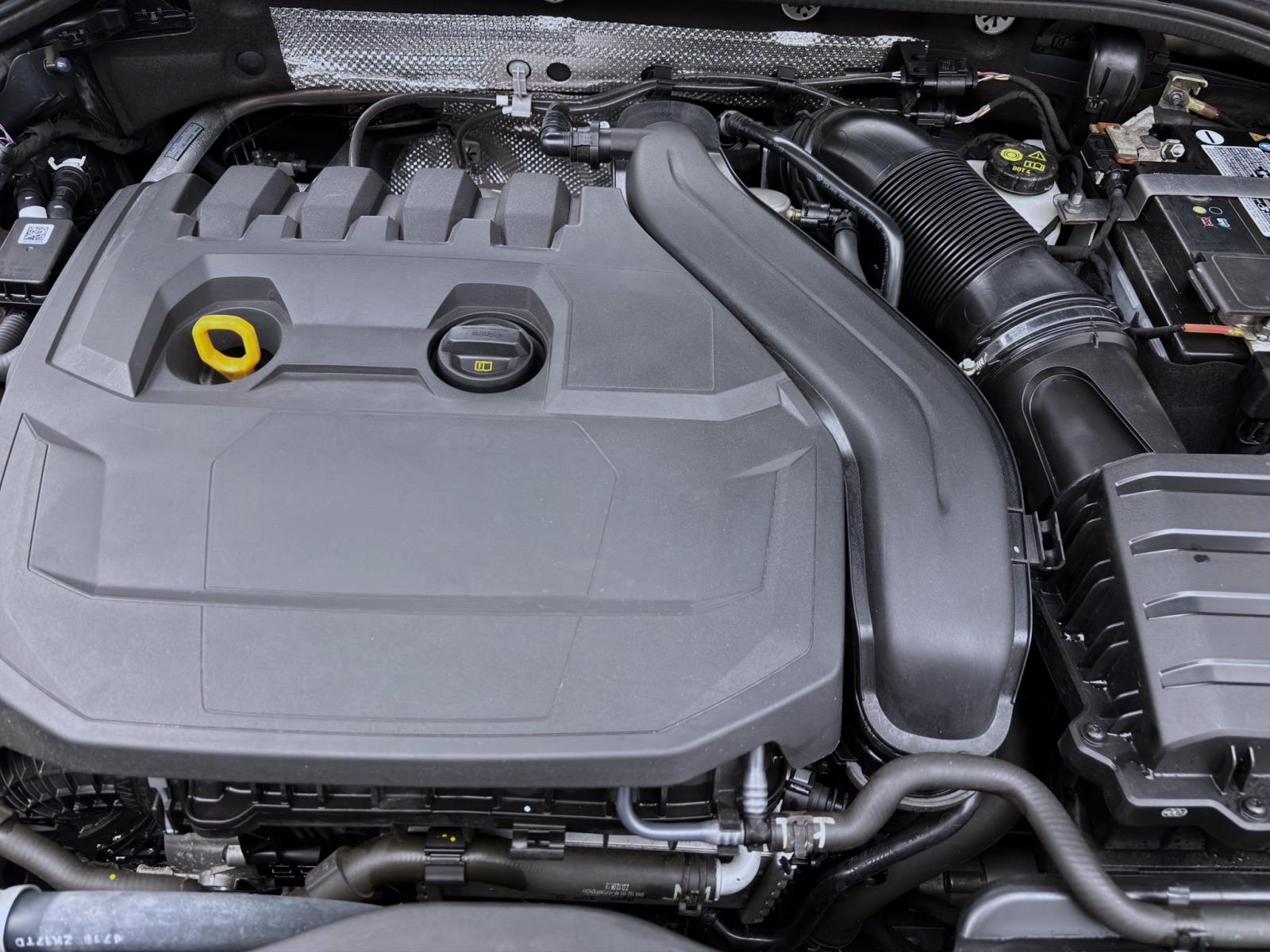 Bild 16: Volkswagen Golf 1.5 TSI LIFE NAVI IQ.LIGHT ACC SITZHZG