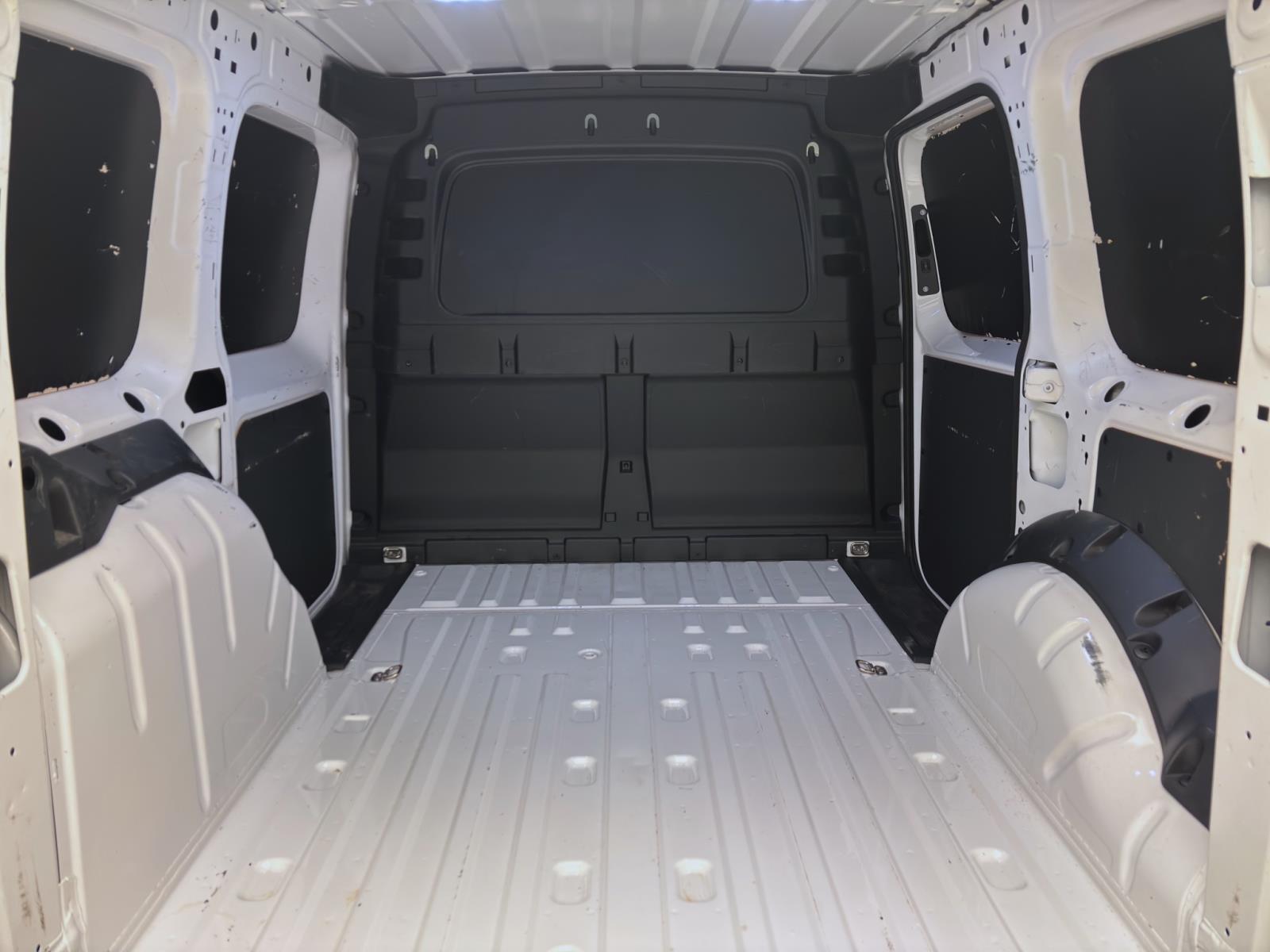 Bild 3: Volkswagen Caddy Cargo 2.0 TDI SITZHZG PDC GRA DAB+