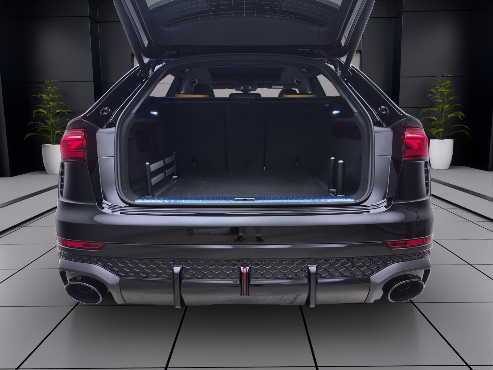 Bild 3: Audi RSQ8 Q PERFORMANCE PANO STDHZG HD-MATRIX AHK