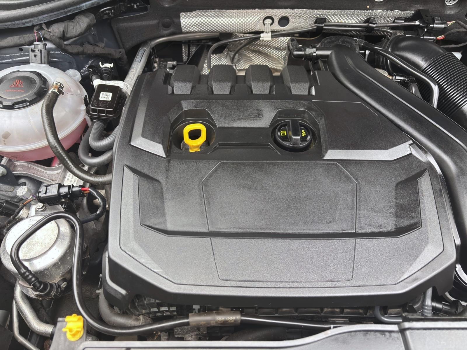 Bild 16: Volkswagen T-Roc 1.5 TSI UNITED NAVI PDC SITZHZG