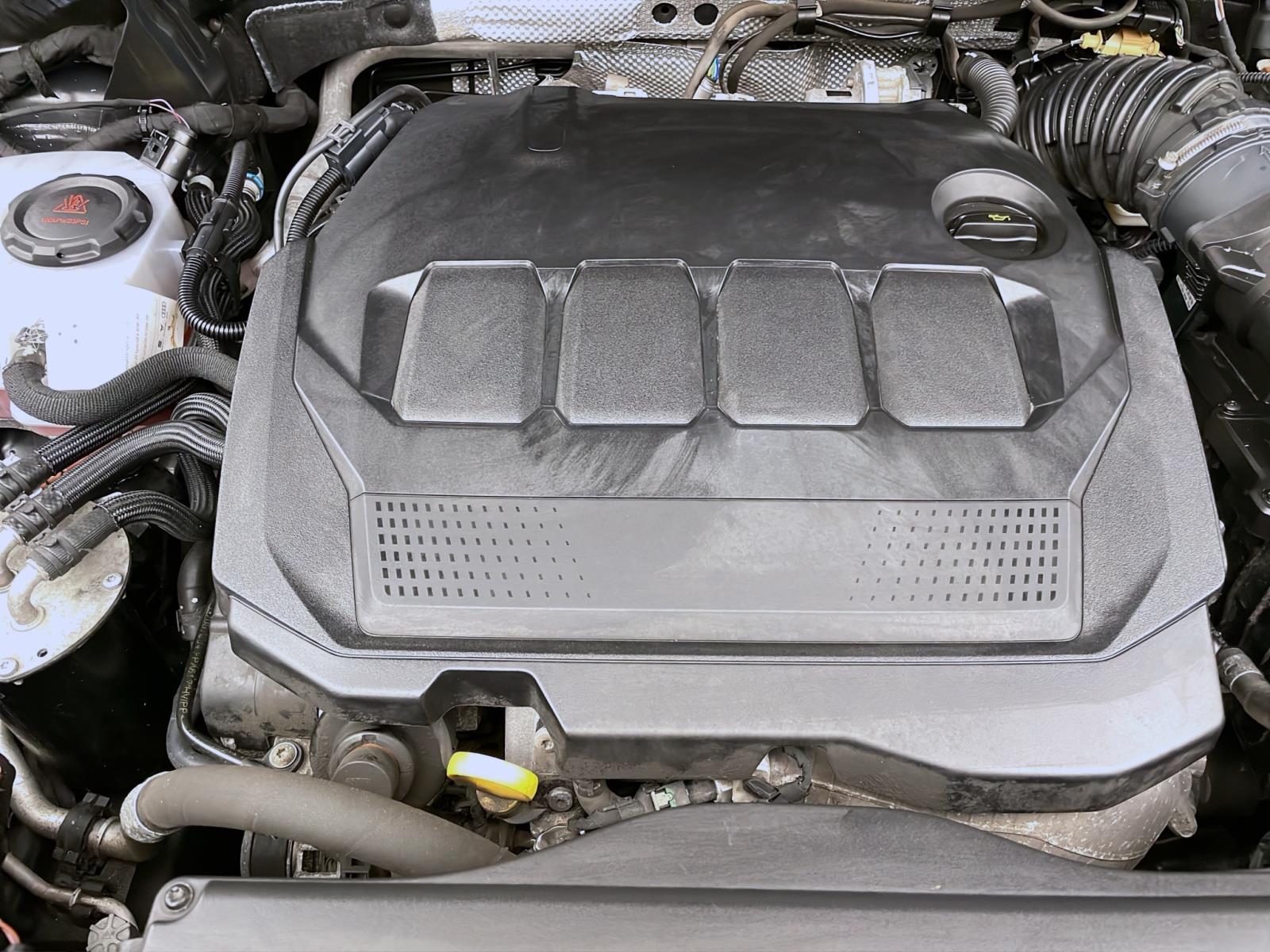 Bild 16: Volkswagen Tiguan 2.0 TDI DSG 4M R-LINE PANO AHK MATRIX NAVI