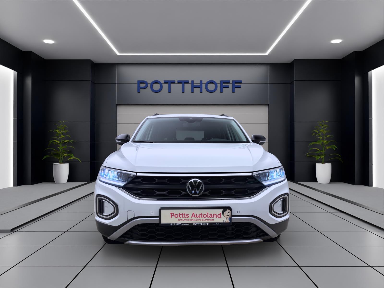 Bild 6: Volkswagen T-Roc 1.0 TSI GOAL NAVI PDC LED SITZHZG