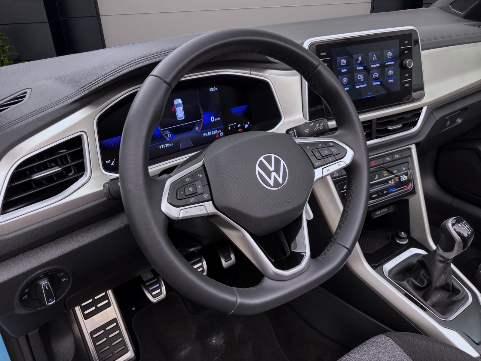 Bild 9: Volkswagen T-Roc Cabrio 1.0 TSI MOVE PDC LED+ SITZHZG