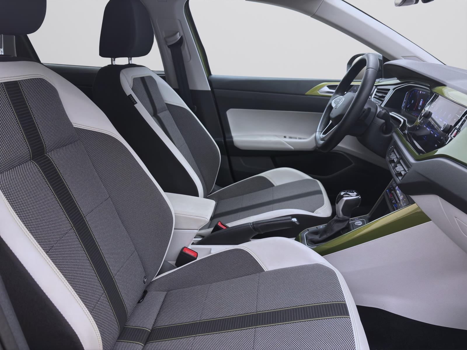 Bild 14: Volkswagen Taigo 1.0 TSI DSG STYLE NAVI IQ.LIGHT PDC KAMERA