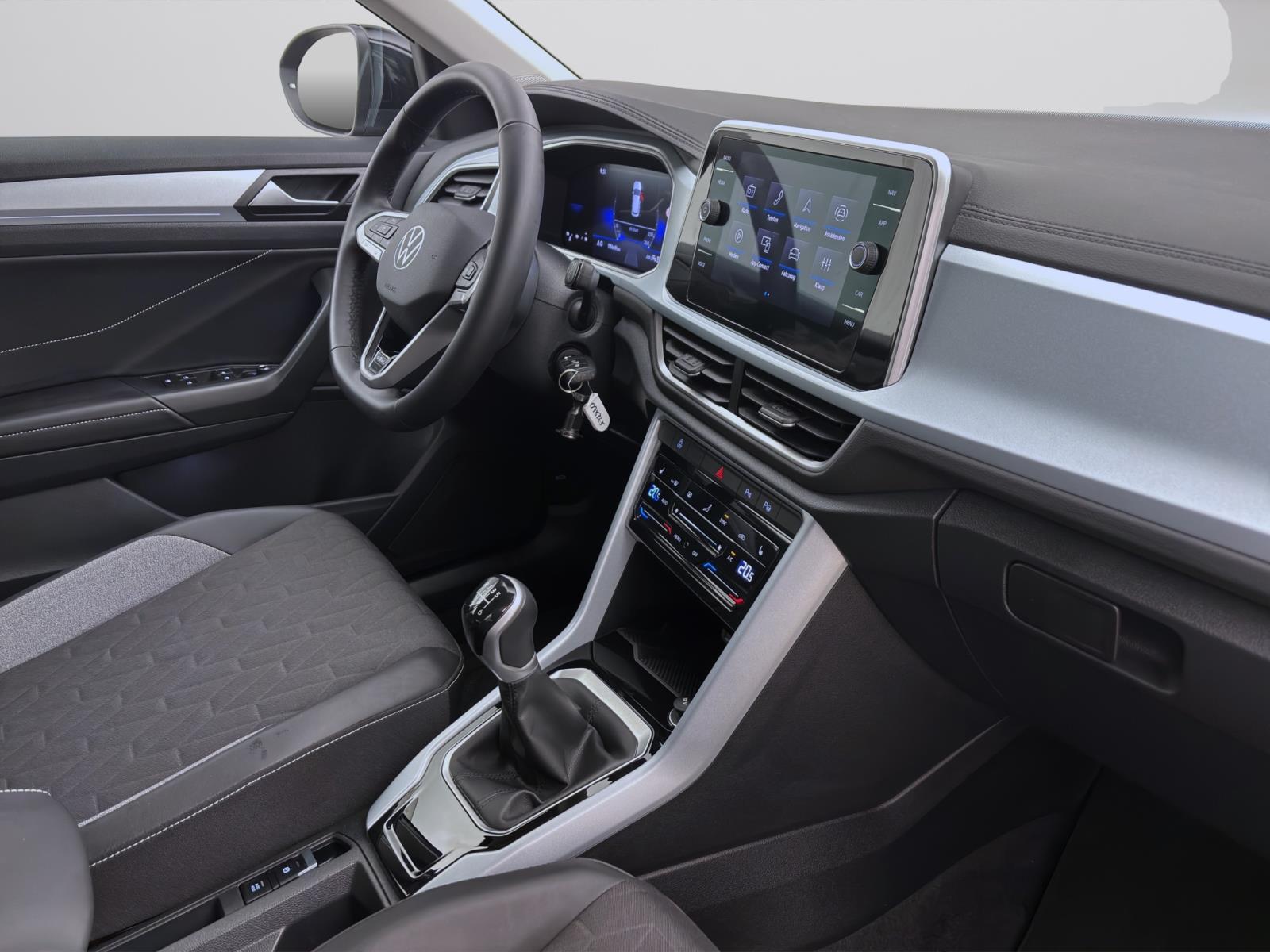 Bild 15: Volkswagen T-Roc 1.0 TSI GOAL NAVI PDC LED SITZHZG