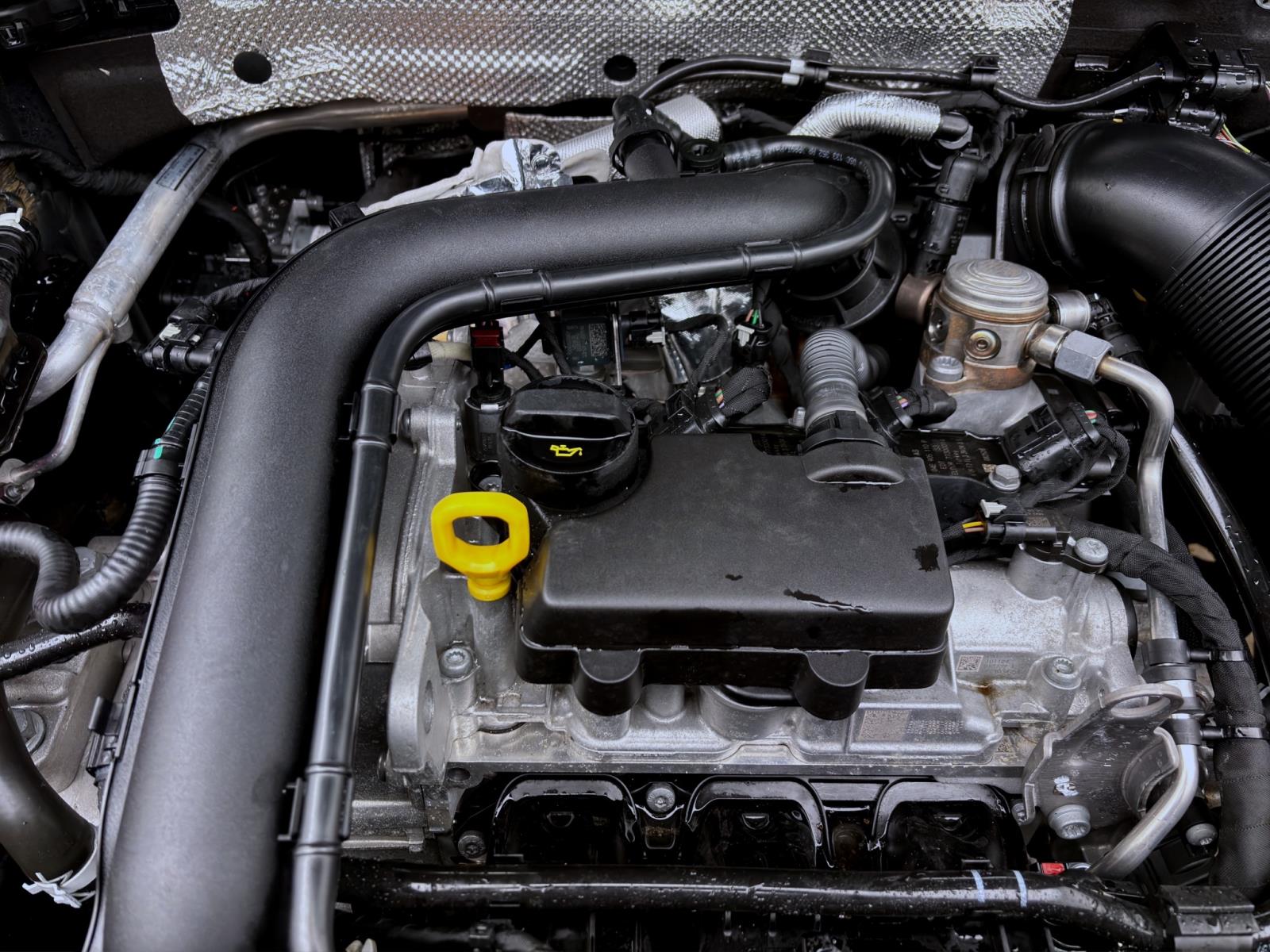 Bild 16: Volkswagen T-Roc 1.0 TSI GOAL NAVI PDC LED SITZHZG