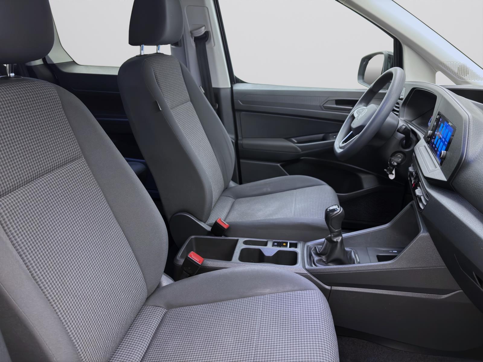 Bild 14: Volkswagen Caddy 2.0 TDI PDC SITZHZG KLIMA DAB+