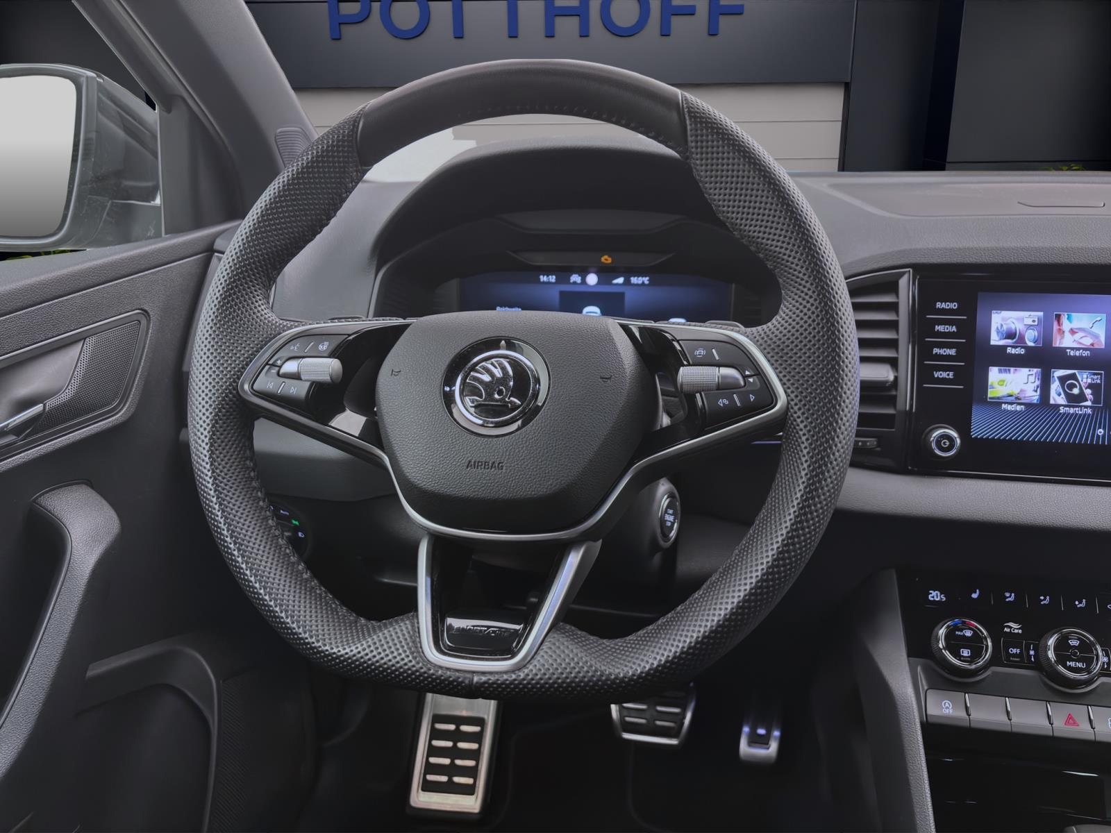 Bild 10: Skoda Karoq 2.0 TSI DSG 4x4 SPORTLINE MATRIX PDC SITZHZG