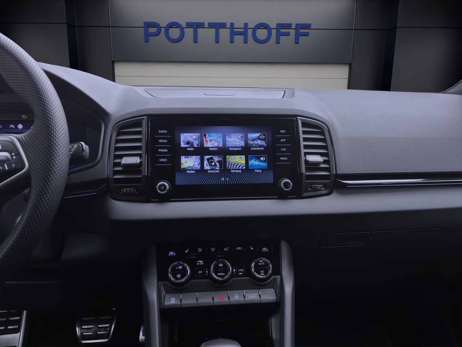 Bild 12: Skoda Karoq 2.0 TSI DSG 4x4 SPORTLINE MATRIX PDC SITZHZG