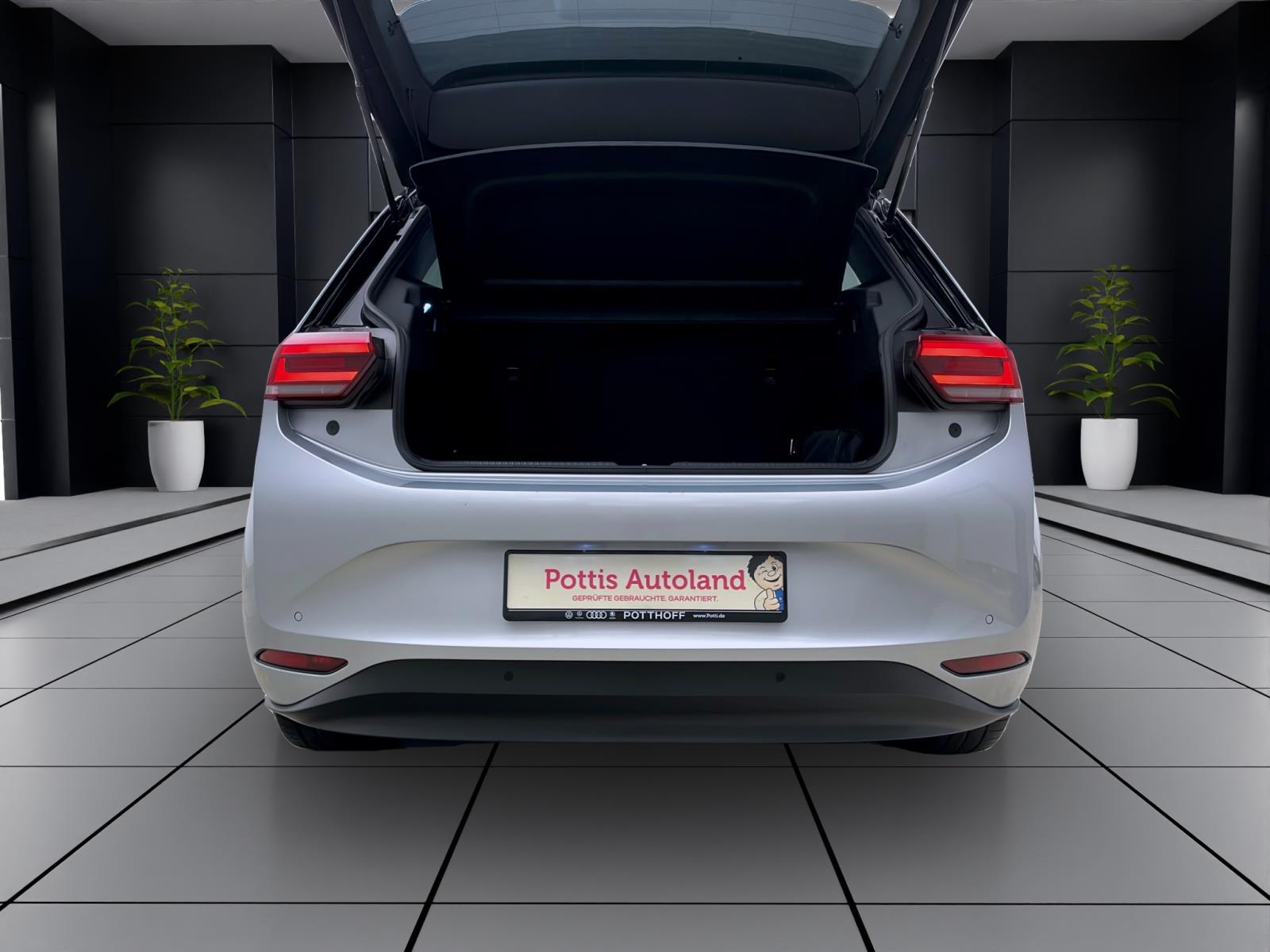 Bild 3: Volkswagen ID.3 PURE PERFORMANCE CITY NAVI LED PDC SITZHZG