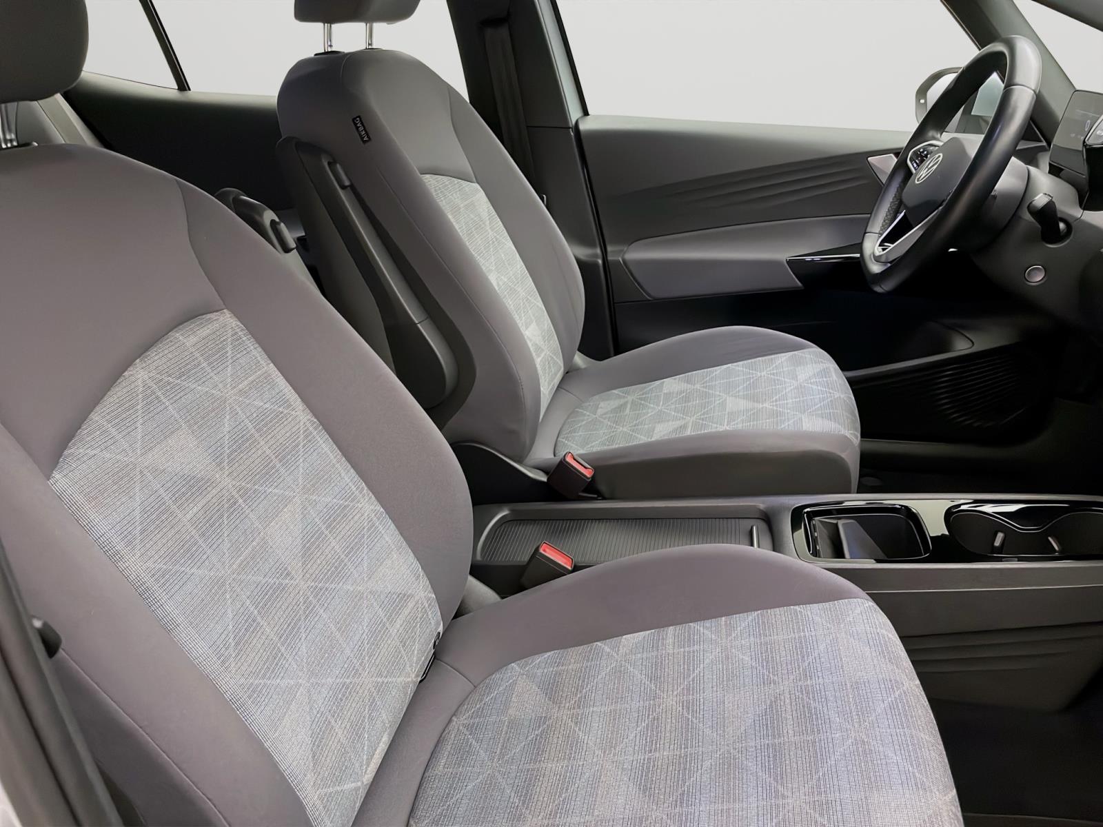 Bild 14: Volkswagen ID.3 PURE PERFORMANCE CITY NAVI LED PDC SITZHZG