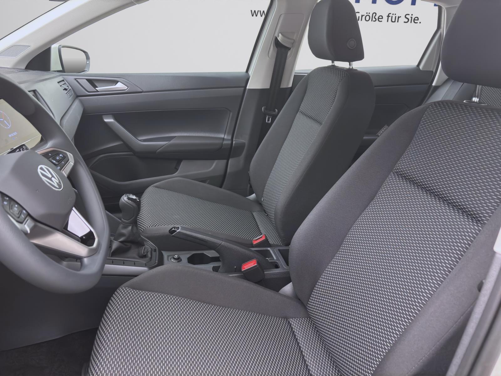 Bild 8: Volkswagen Polo 1.0 MPI SITZHZG LED PDC DAB+