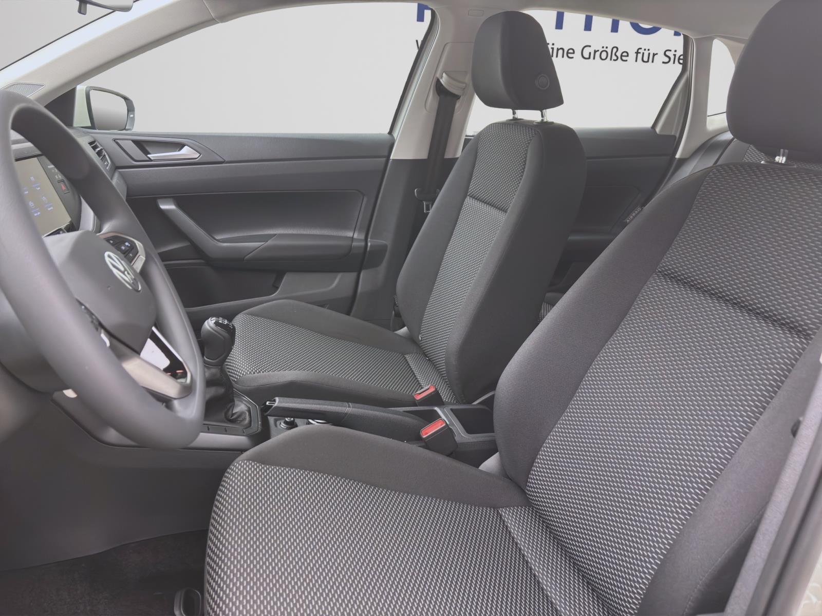 Bild 8: Volkswagen Polo 1.0 MPI SITZHZG LED PDC DAB+