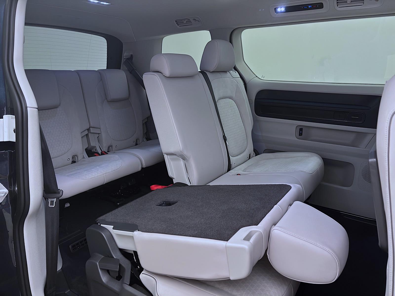 Bild 17: Volkswagen ID. Buzz PRO LR NAVI ACC HuD AHK PANO