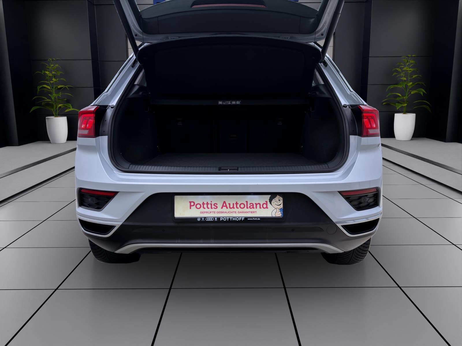 Bild 3: Volkswagen T-Roc 1.5 TSI UNITED NAVI PDC SITZHZG KLIMA