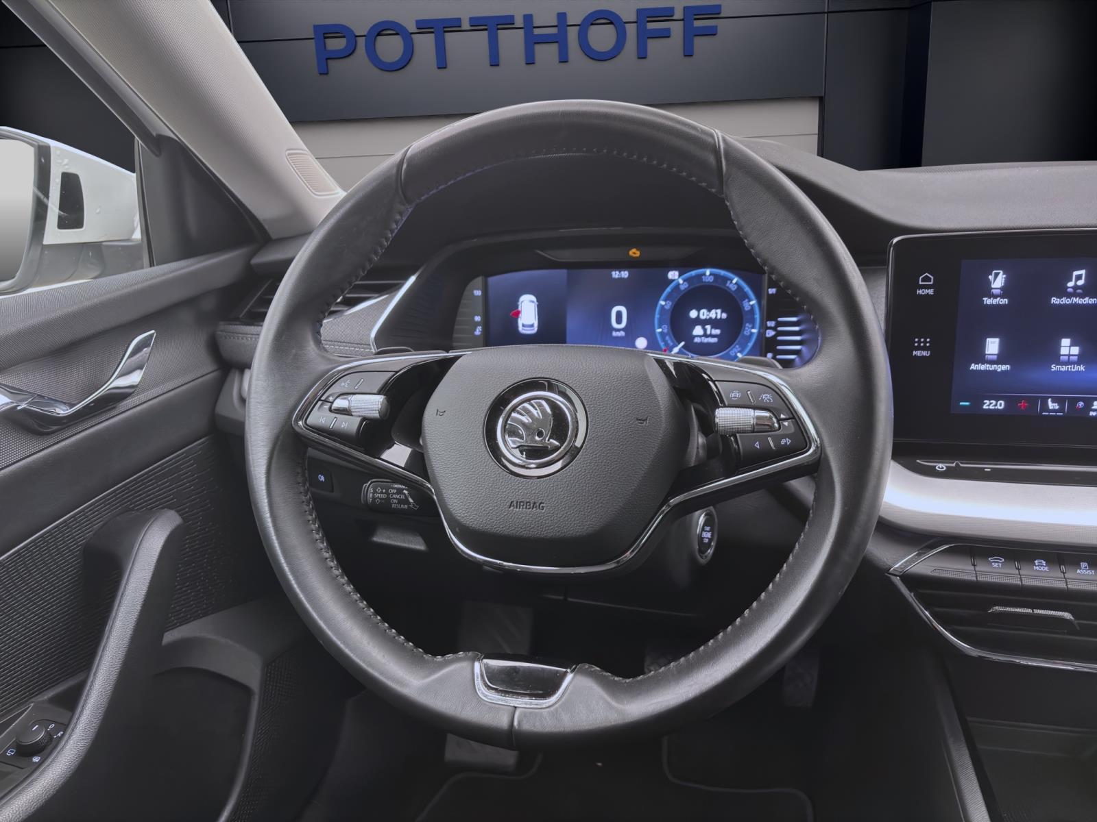 Bild 10: Skoda Octavia Combi 2.0 TDI DSG STYLE NAVI AHK KAMERA PDC