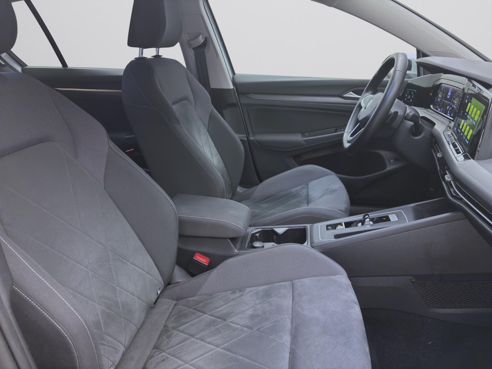 Bild 15: Volkswagen Golf 1.4 TSI DSG eHybrid STYLE NAVI AHK KLIMA PDC