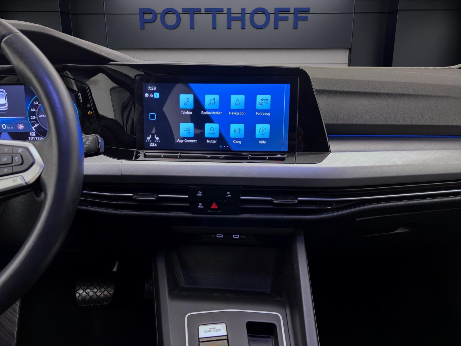 Bild 12: Volkswagen Golf Variant 2.0 TDI DSG LIFE AHK KAMERA PDC LED