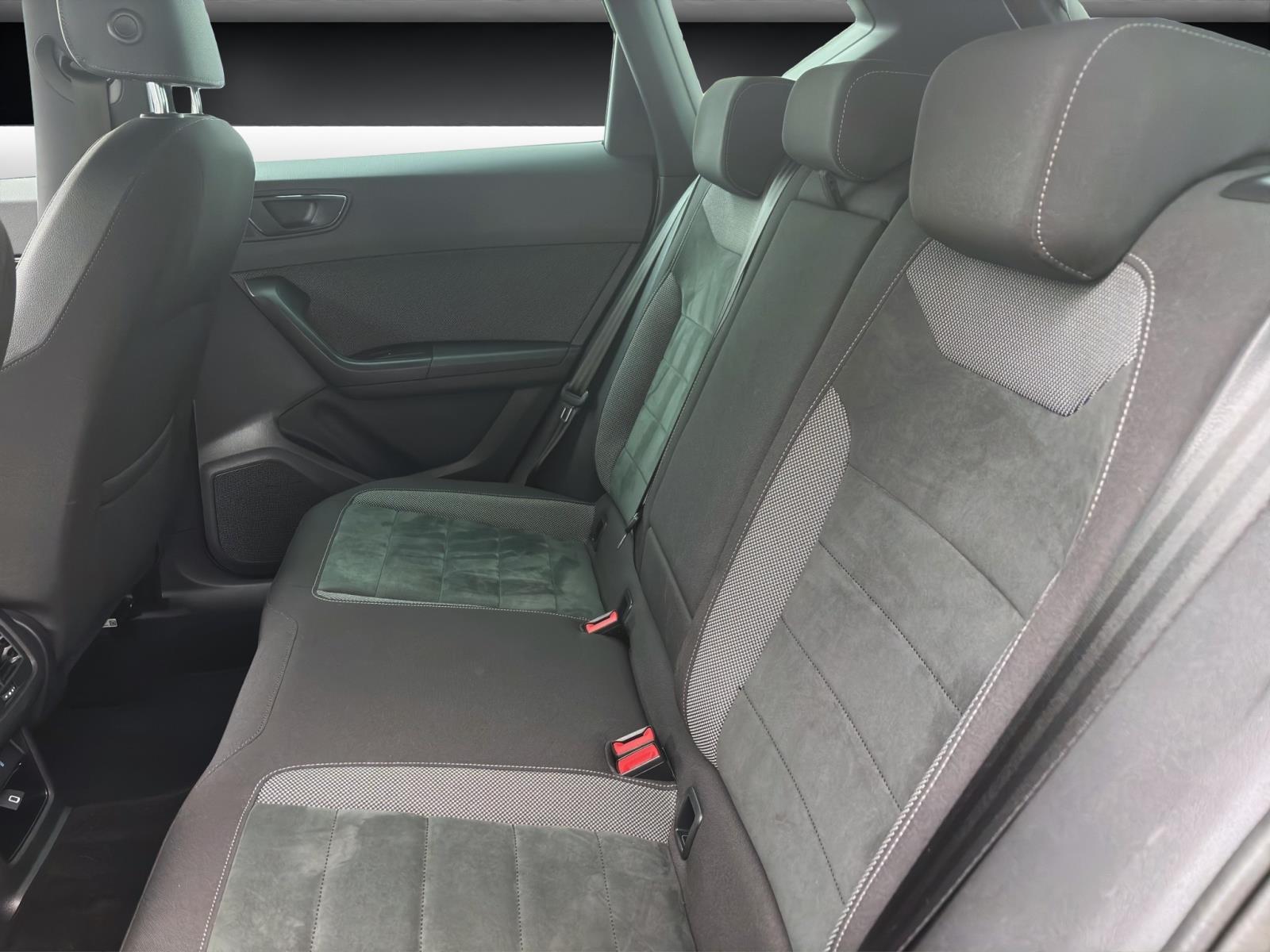 Bild 13: Seat Ateca 1.5 TSI XCELLENCE AHK KAMERA PDC NAVI