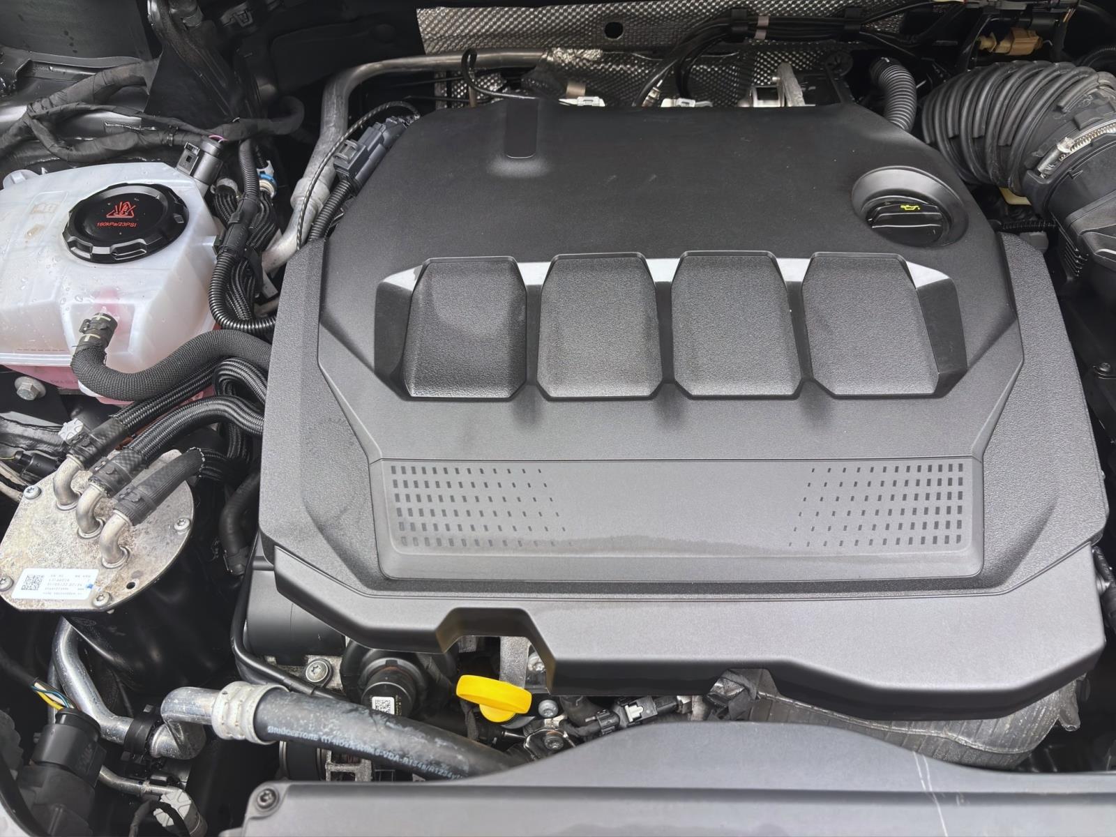 Bild 16: Volkswagen Touran 2.0 TDI DSG ACTIVE NAVI PDC SITZHZG ACC