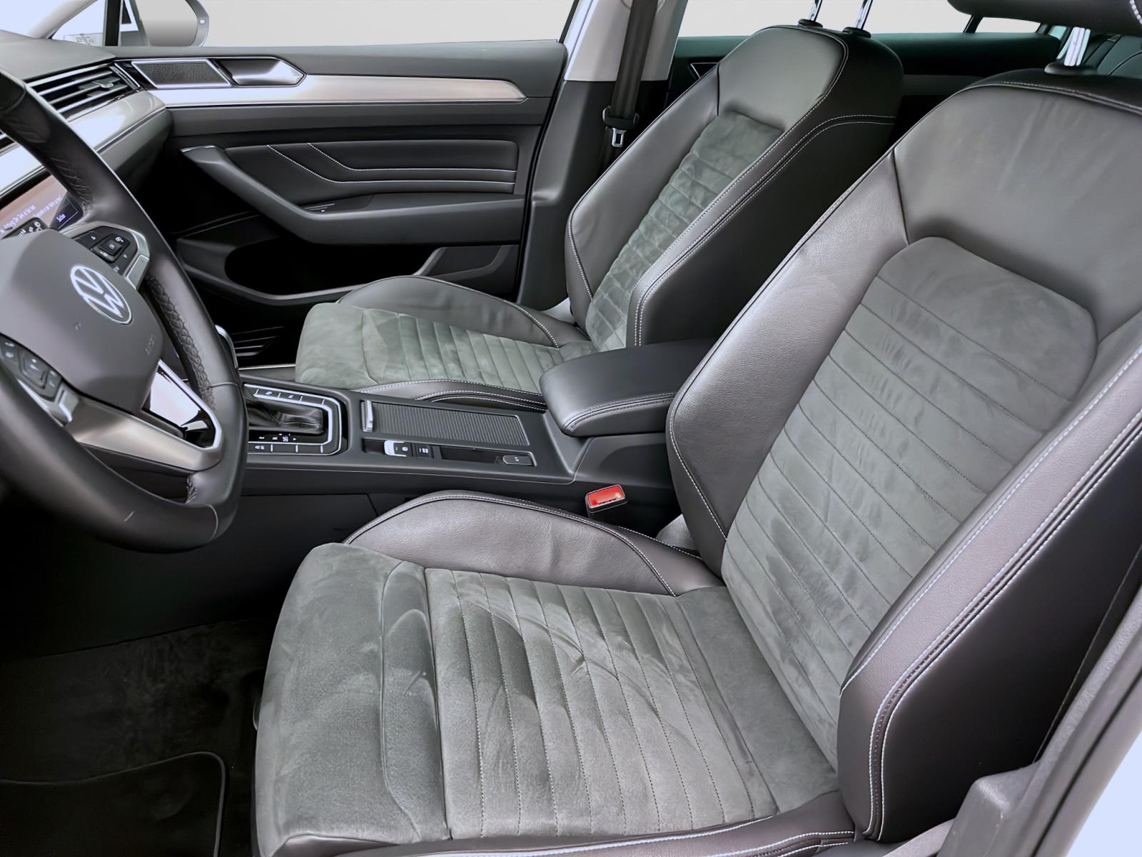 Bild 8: Volkswagen Passat Variant 2.0 TDI DSG ELEGANCE NAVI KAMERA IQ.LIGHT