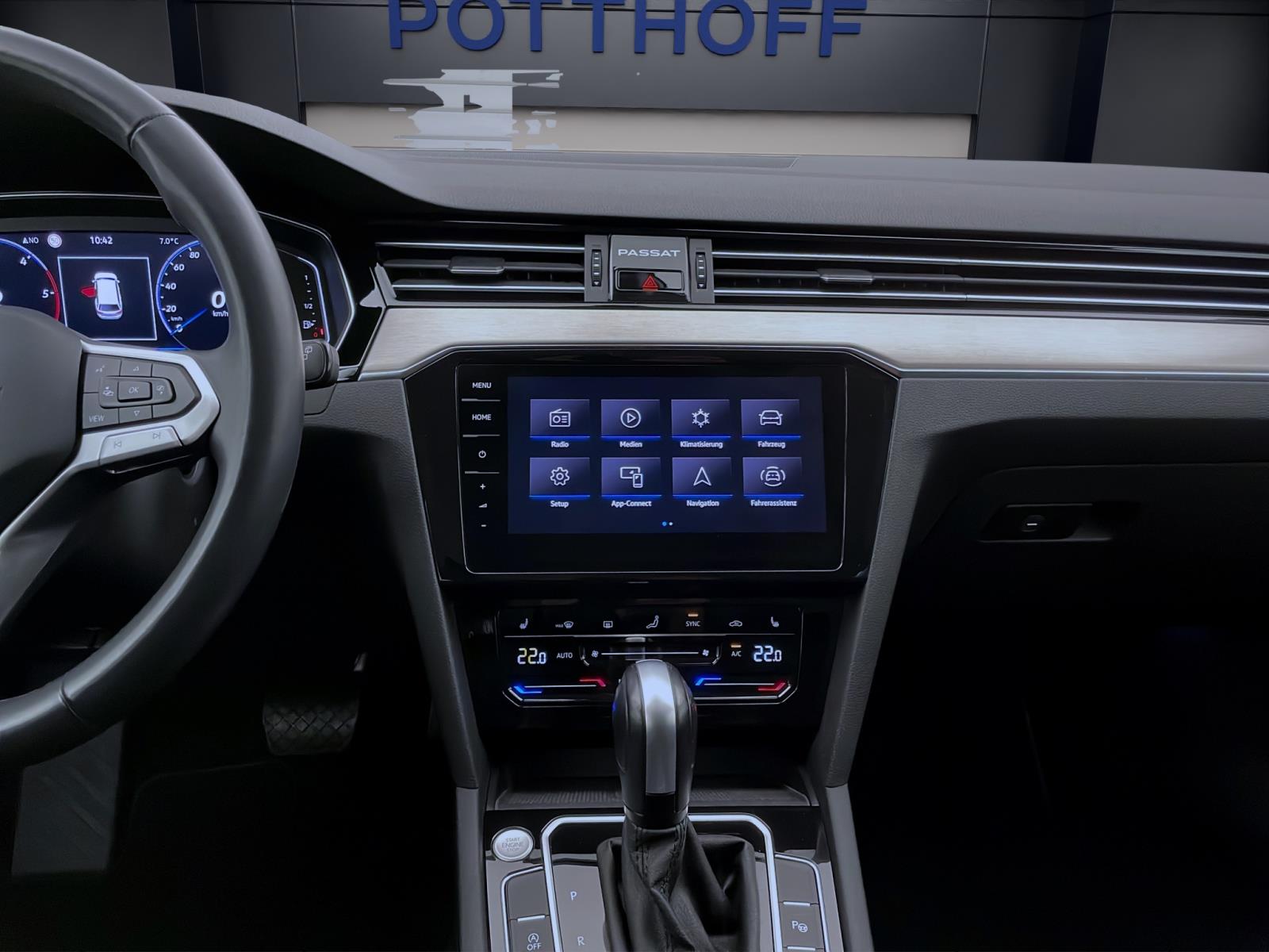 Bild 12: Volkswagen Passat Variant 2.0 TDI DSG ELEGANCE NAVI KAMERA IQ.LIGHT