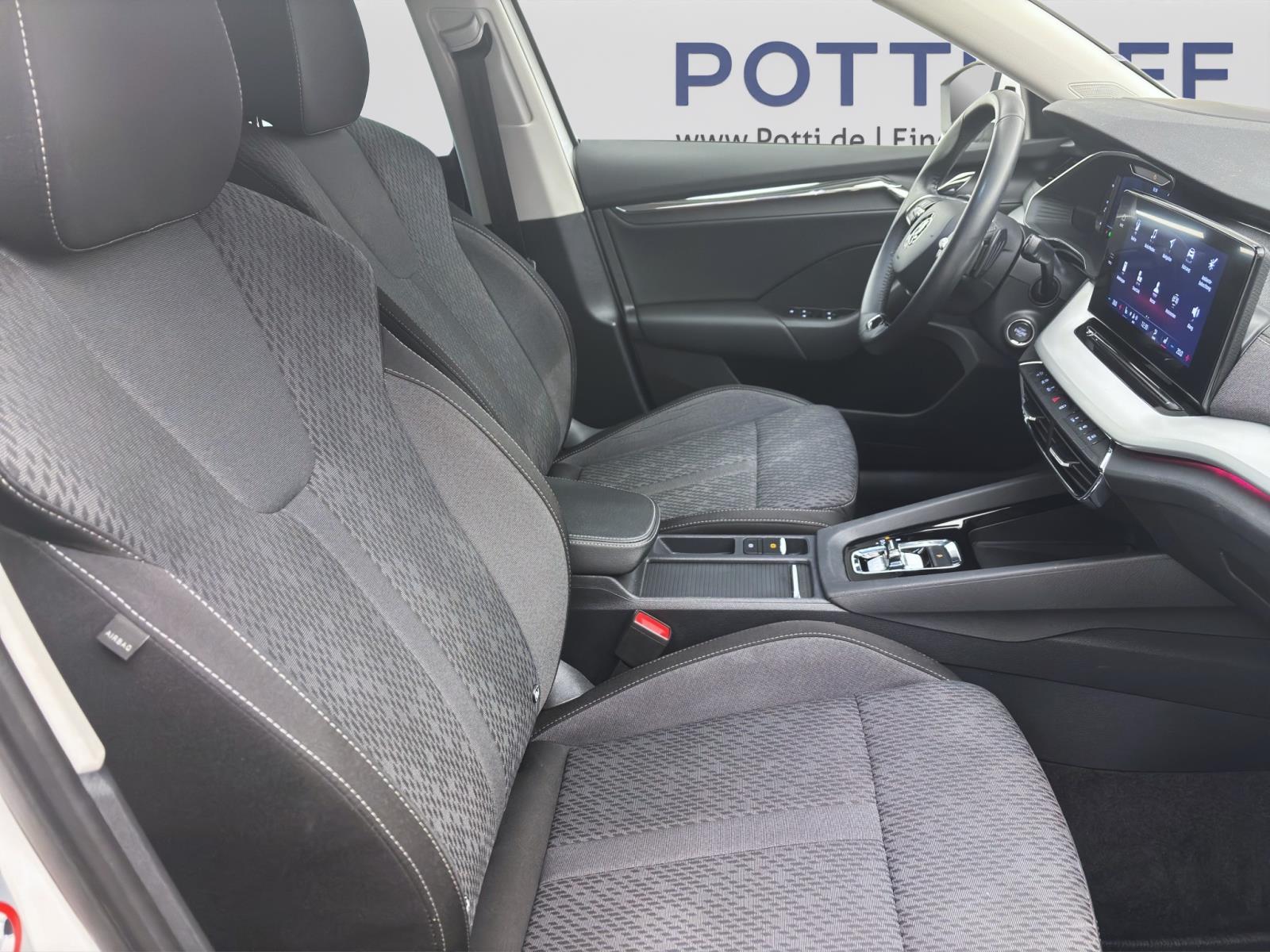 Bild 14: Skoda Octavia Combi 2.0 TDI DSG STYLE NAVI SITZHZG PDC ACC