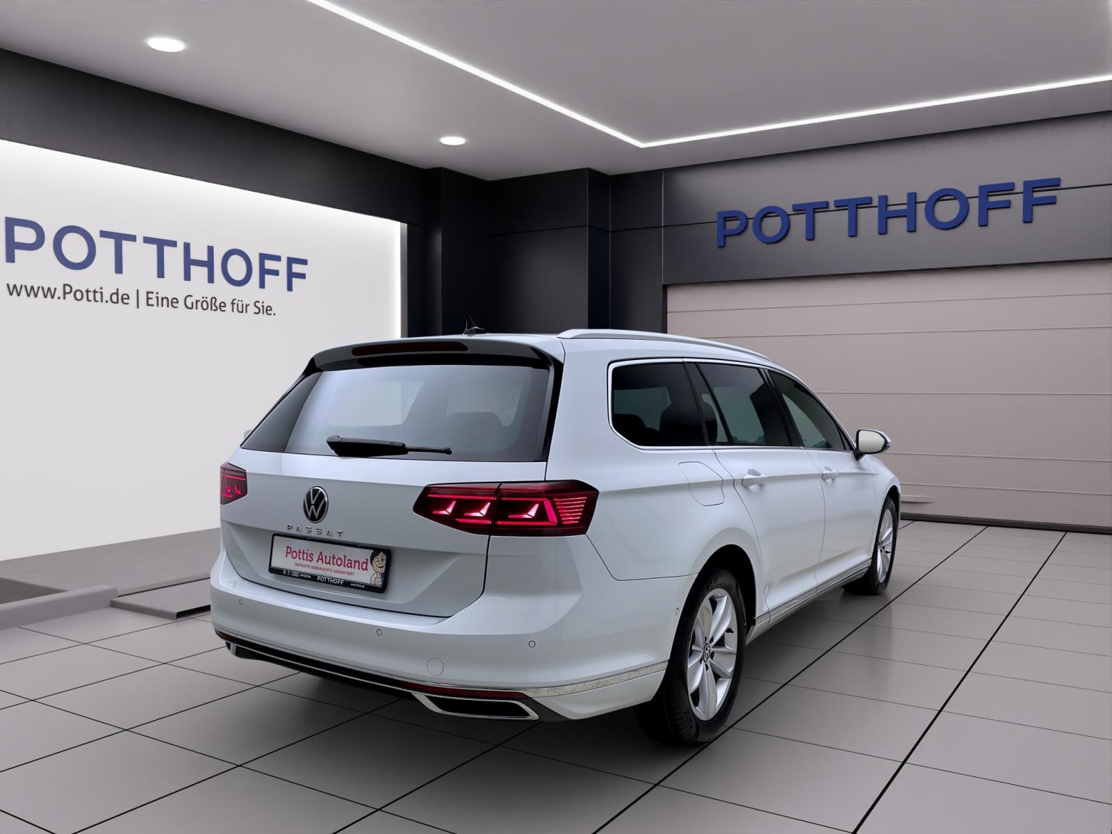 Bild 4: Volkswagen Passat Variant 2.0 TDI DSG ELEGANCE STANDHZG AHK PANO IQ.LIGHT