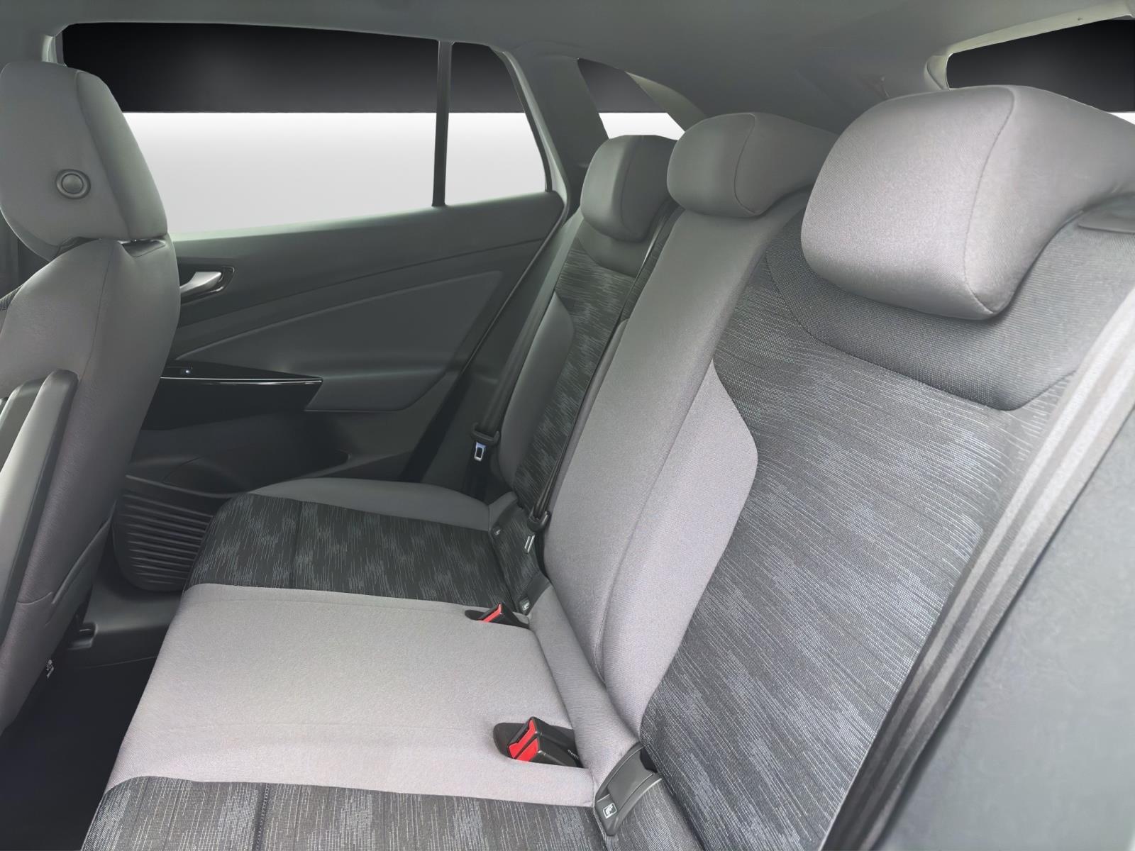 Bild 13: Volkswagen ID.4 PURE NAVI IQ.LIGHT PDC SITZHZG ACC