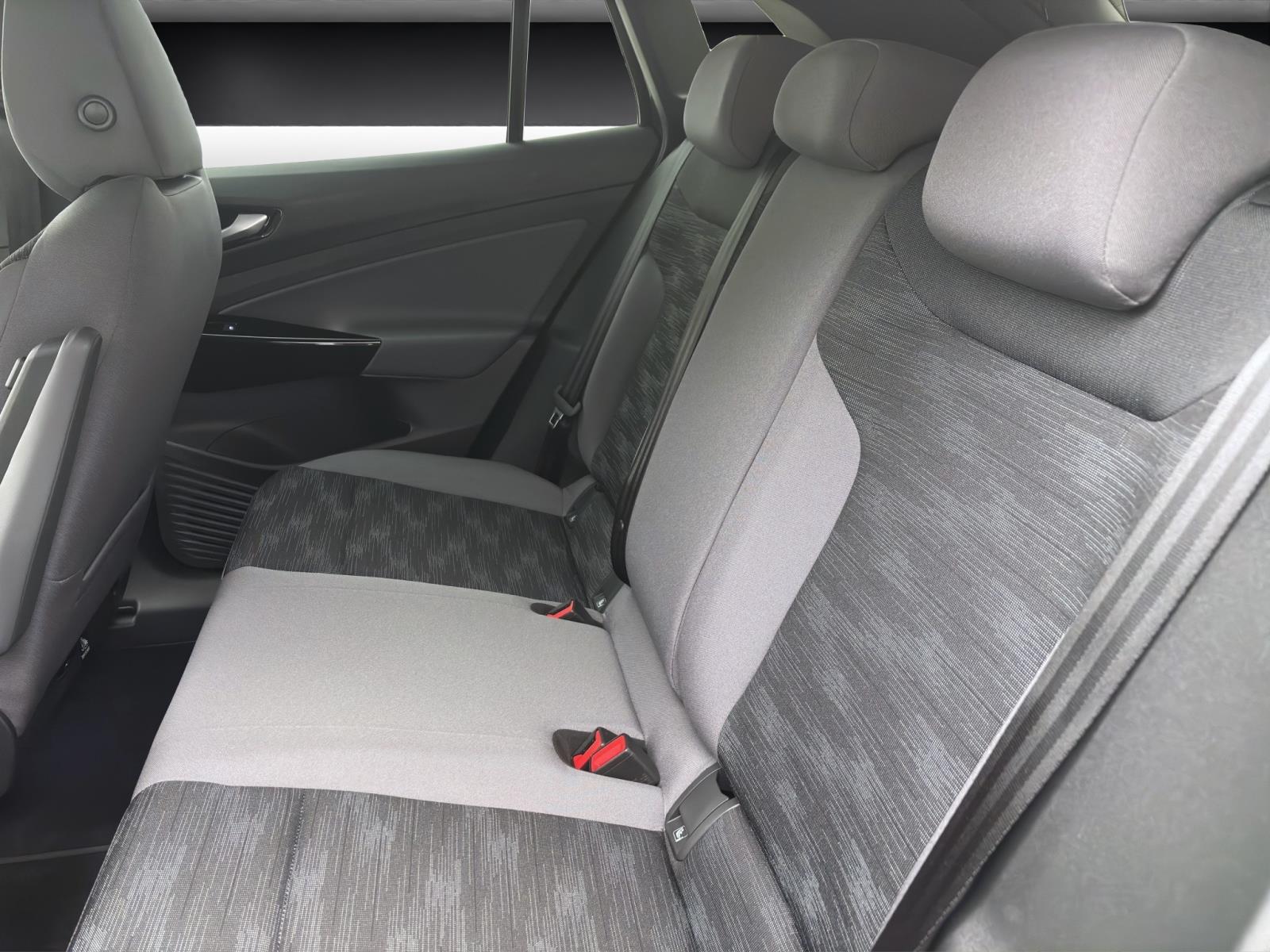 Bild 13: Volkswagen ID.4 PURE IQ.LIGHT NAVI SITZHZG