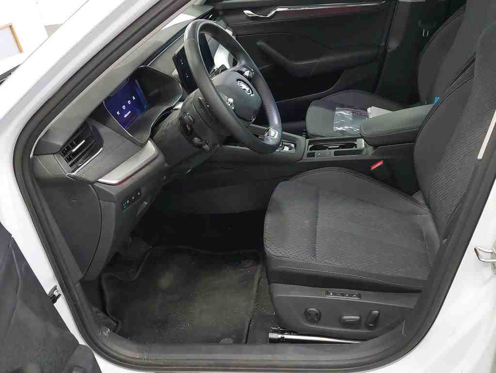 Bild 2: Skoda Octavia Combi iV 1.4 TSI DSG STYLE NAVI PDC LED SITZHZG