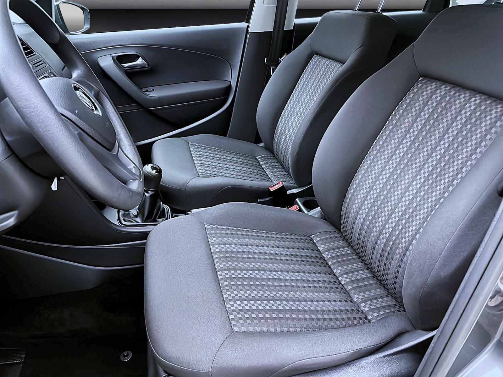 Bild 8: Volkswagen Polo 1.0 MPI BLUETOOTH KLIMA GANZJAHR