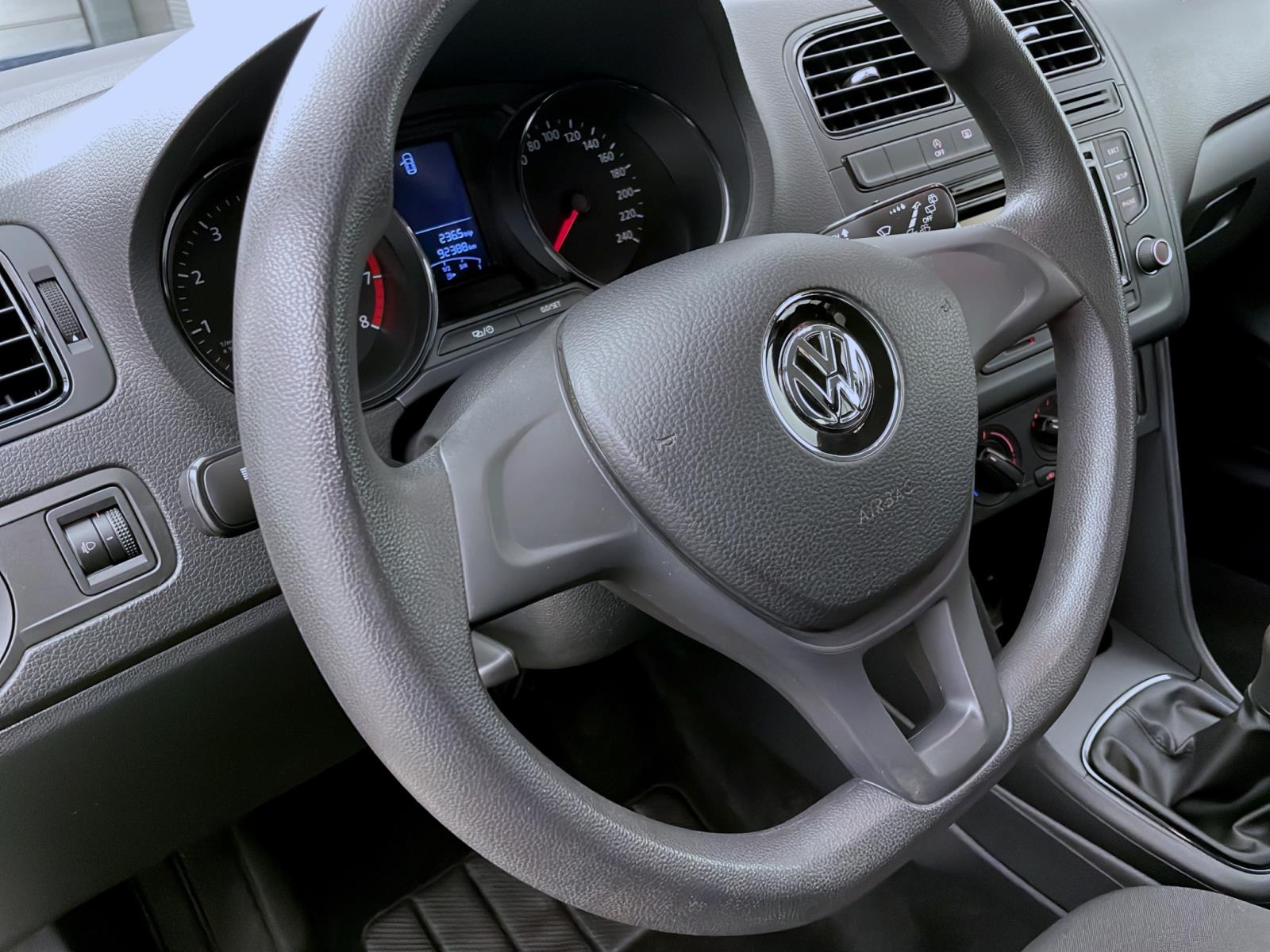 Bild 16: Volkswagen Polo 1.0 MPI BLUETOOTH KLIMA GANZJAHR